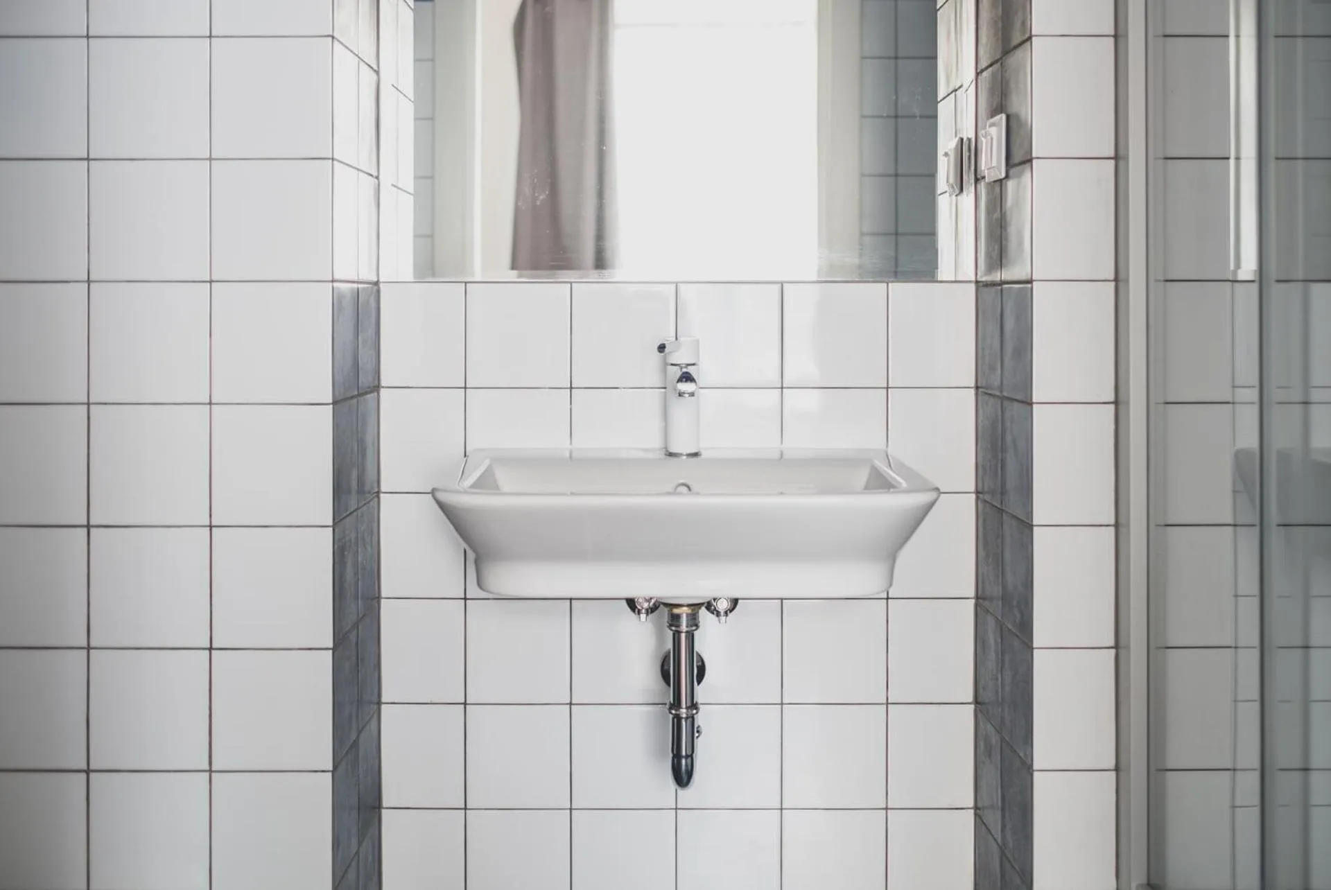 Bathroom in Cybulskiego Guest Rooms