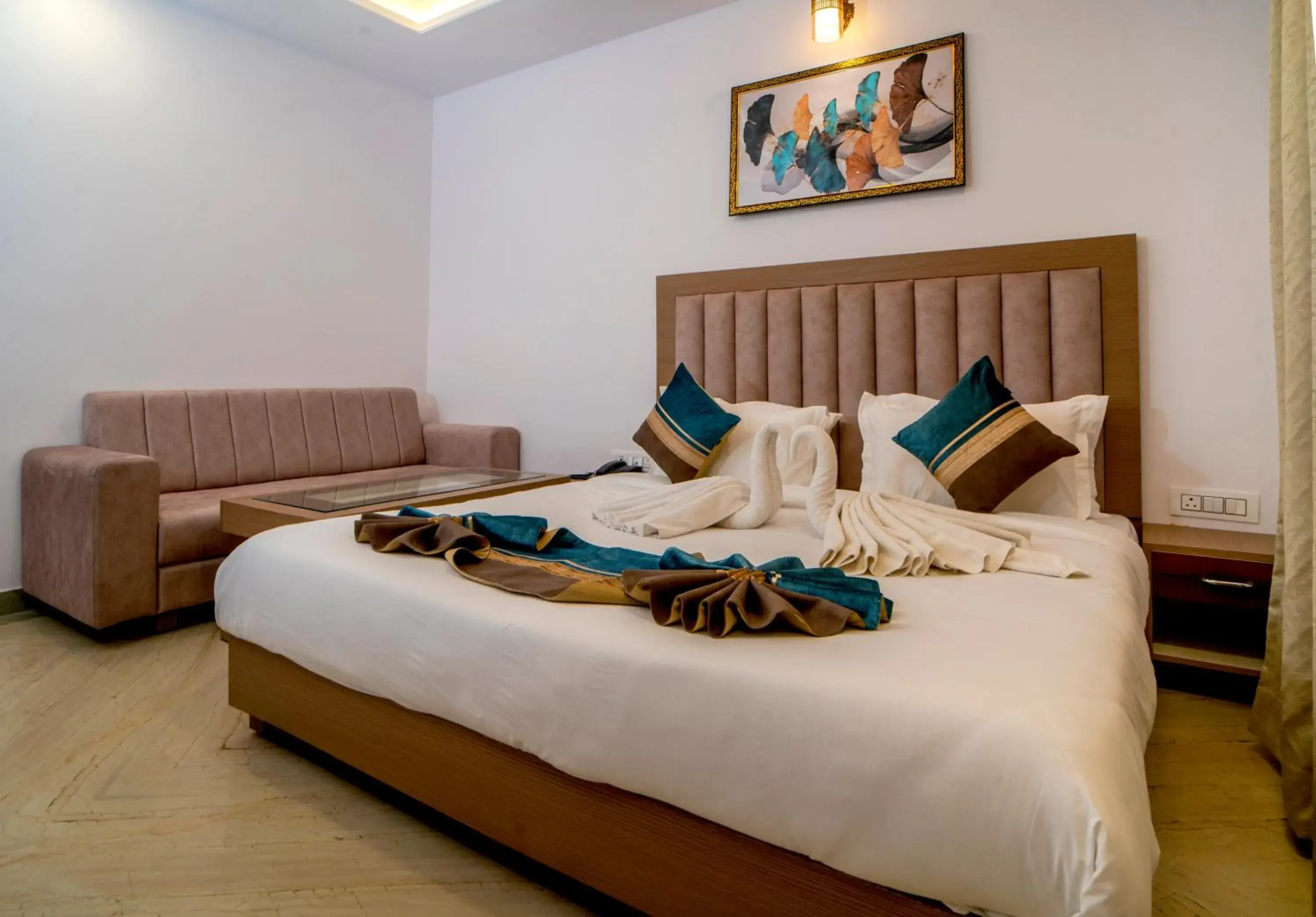 Bed in Florence Continental Udaipur Bed in Florence Continental Udaipur