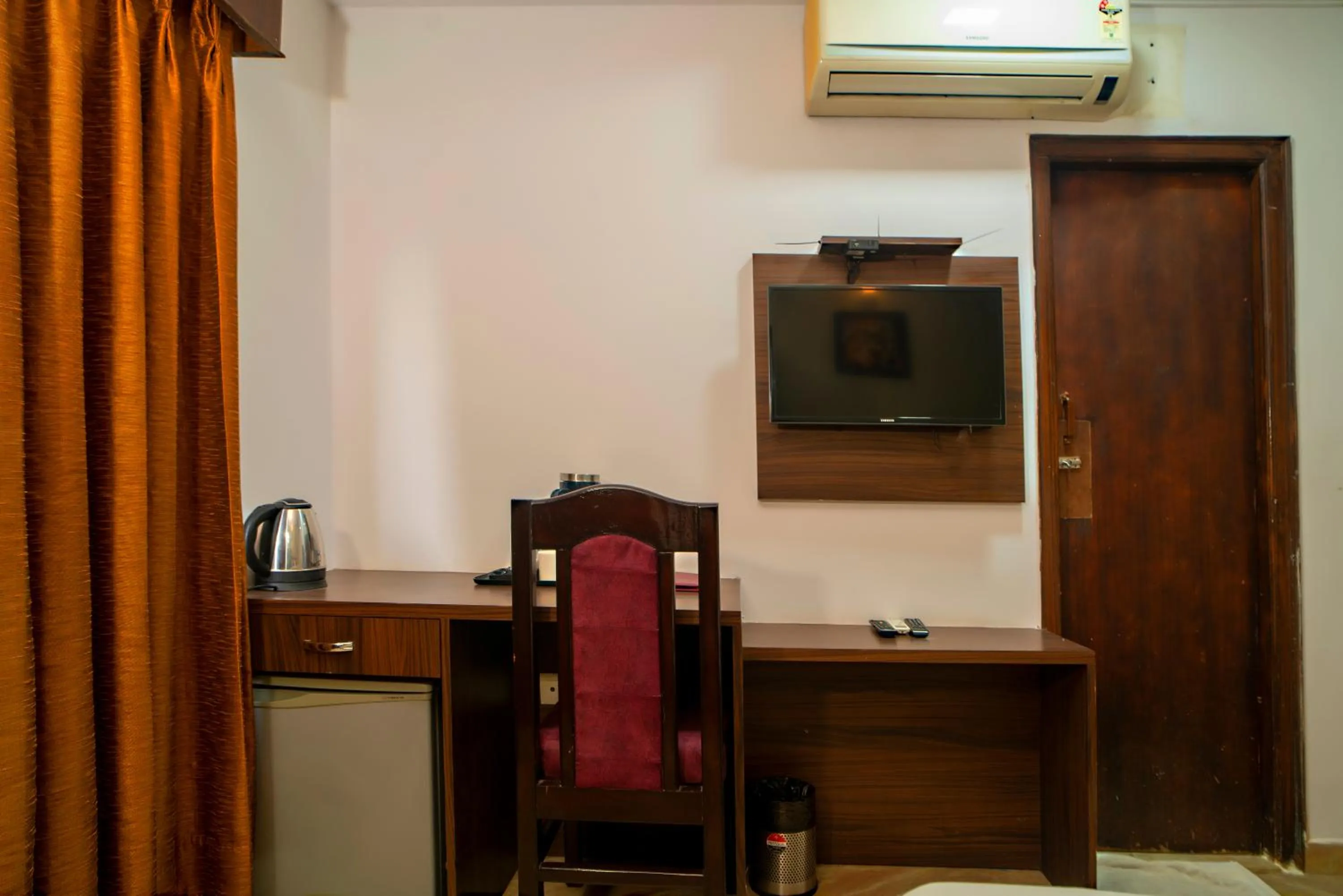 Toilet in Florence Continental Udaipur