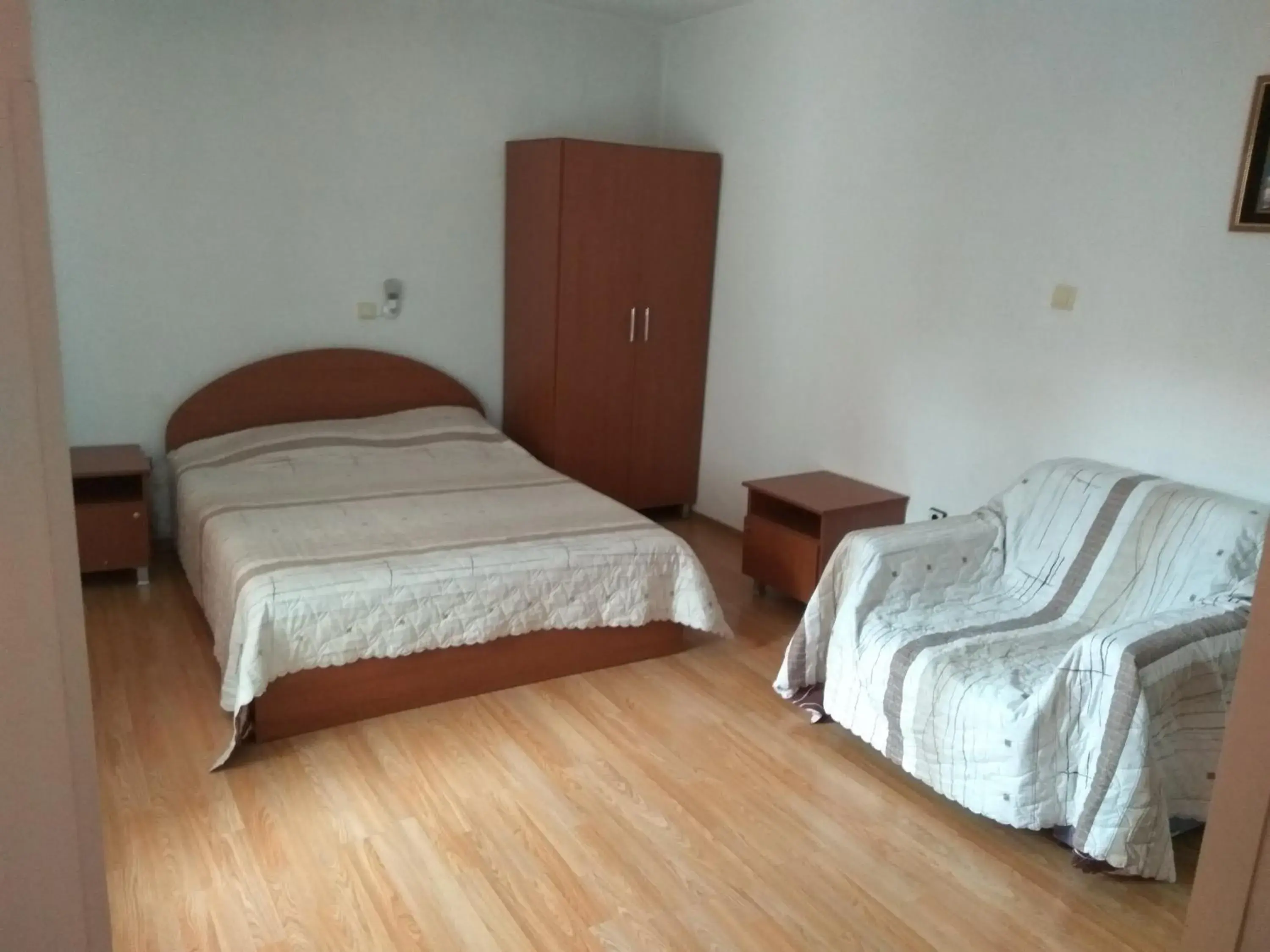 Double Room in Family Hotel Blazhi Double Room in Family Hotel Blazhi