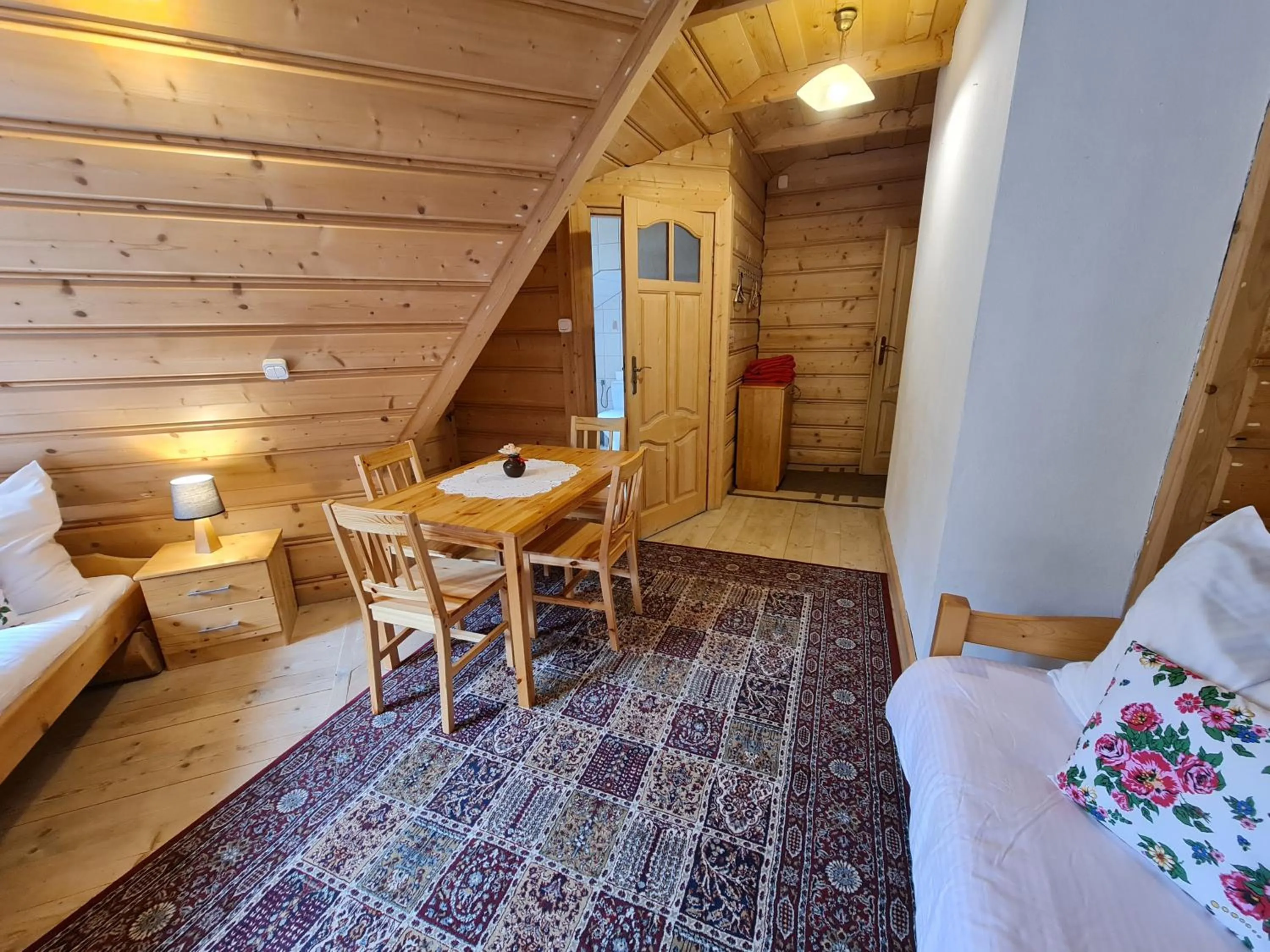 Bed in GliczarowSki u Zbója