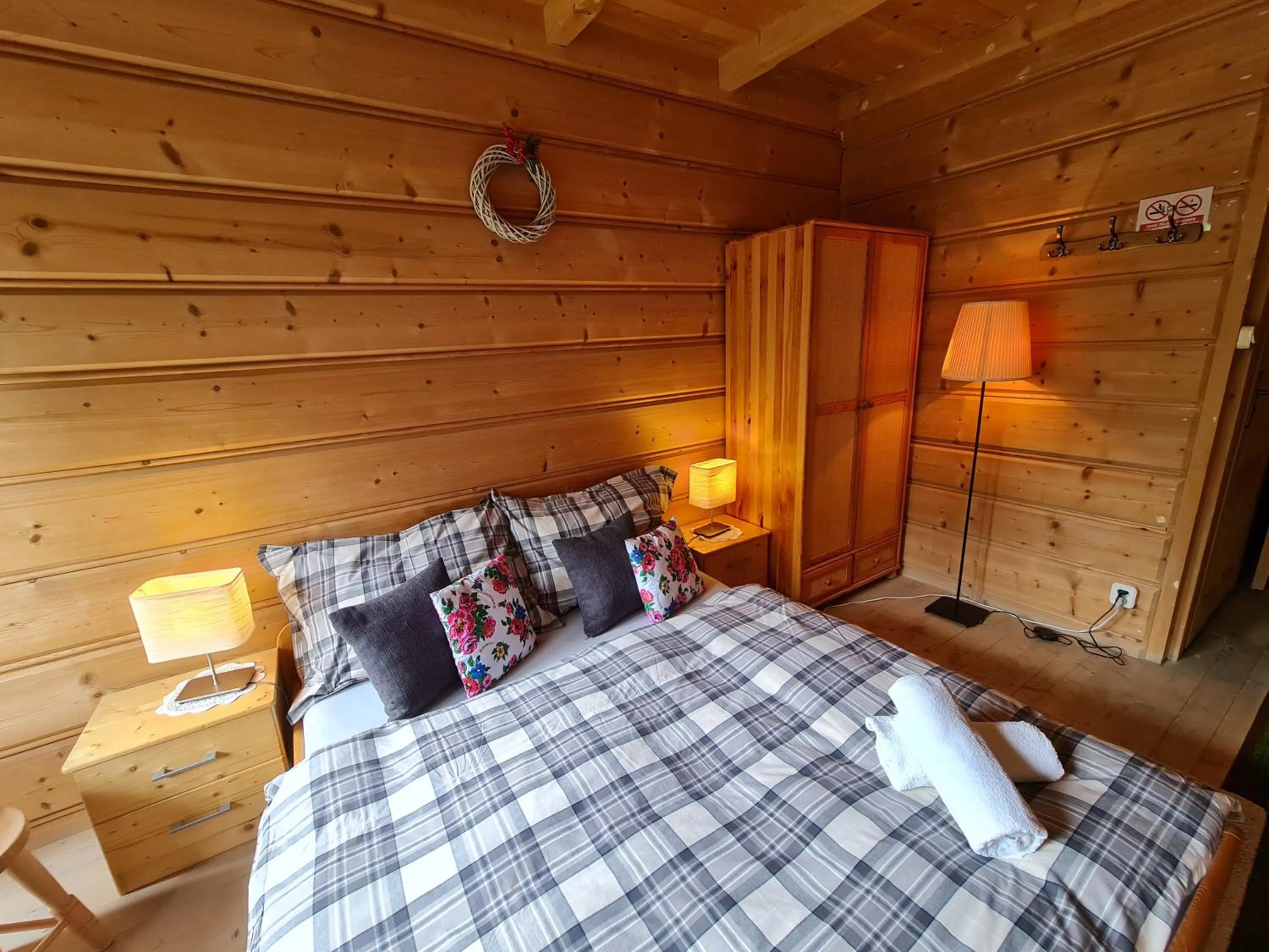 Bed in GliczarowSki u Zbója