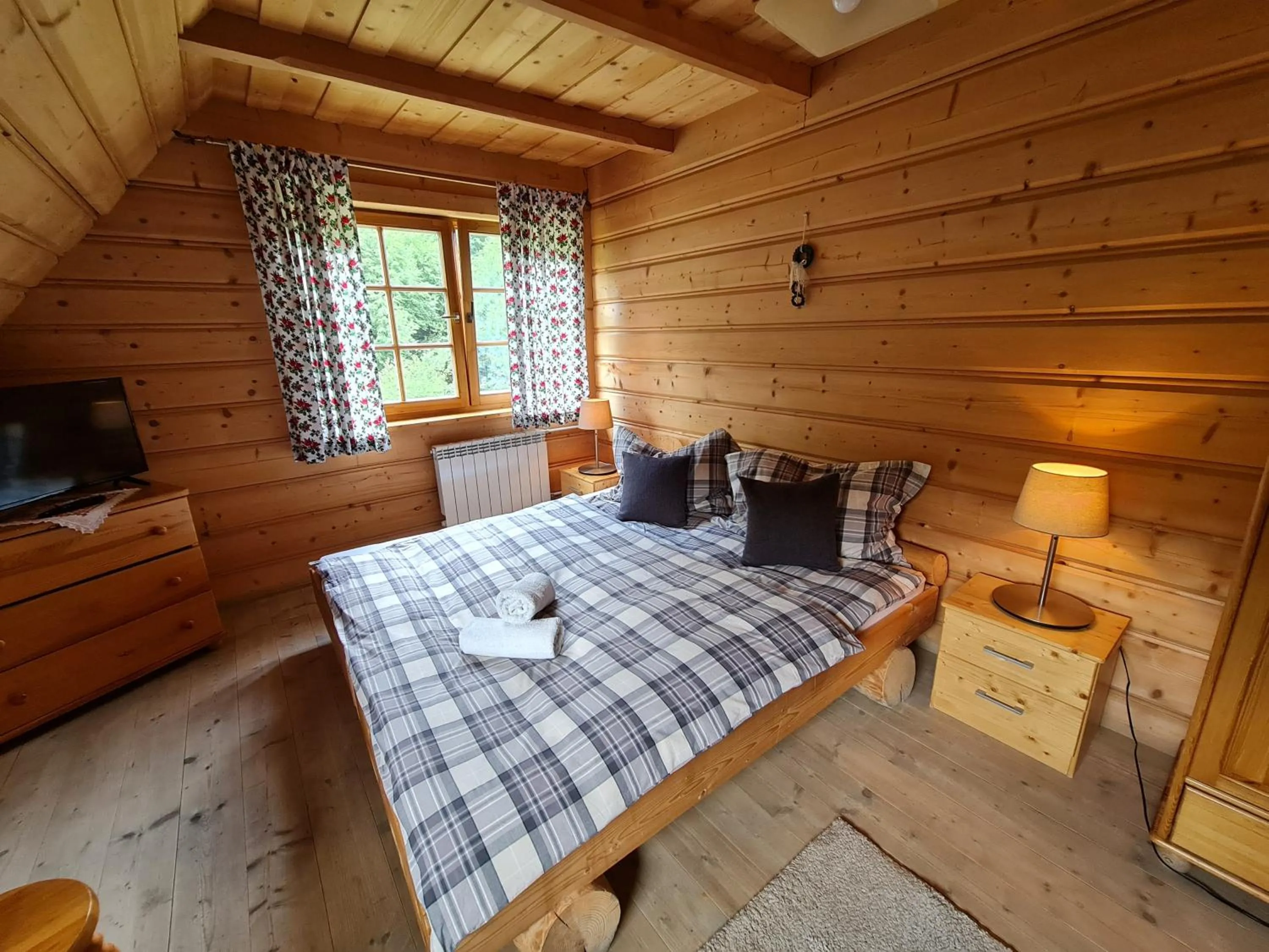 Bed in GliczarowSki u Zbója