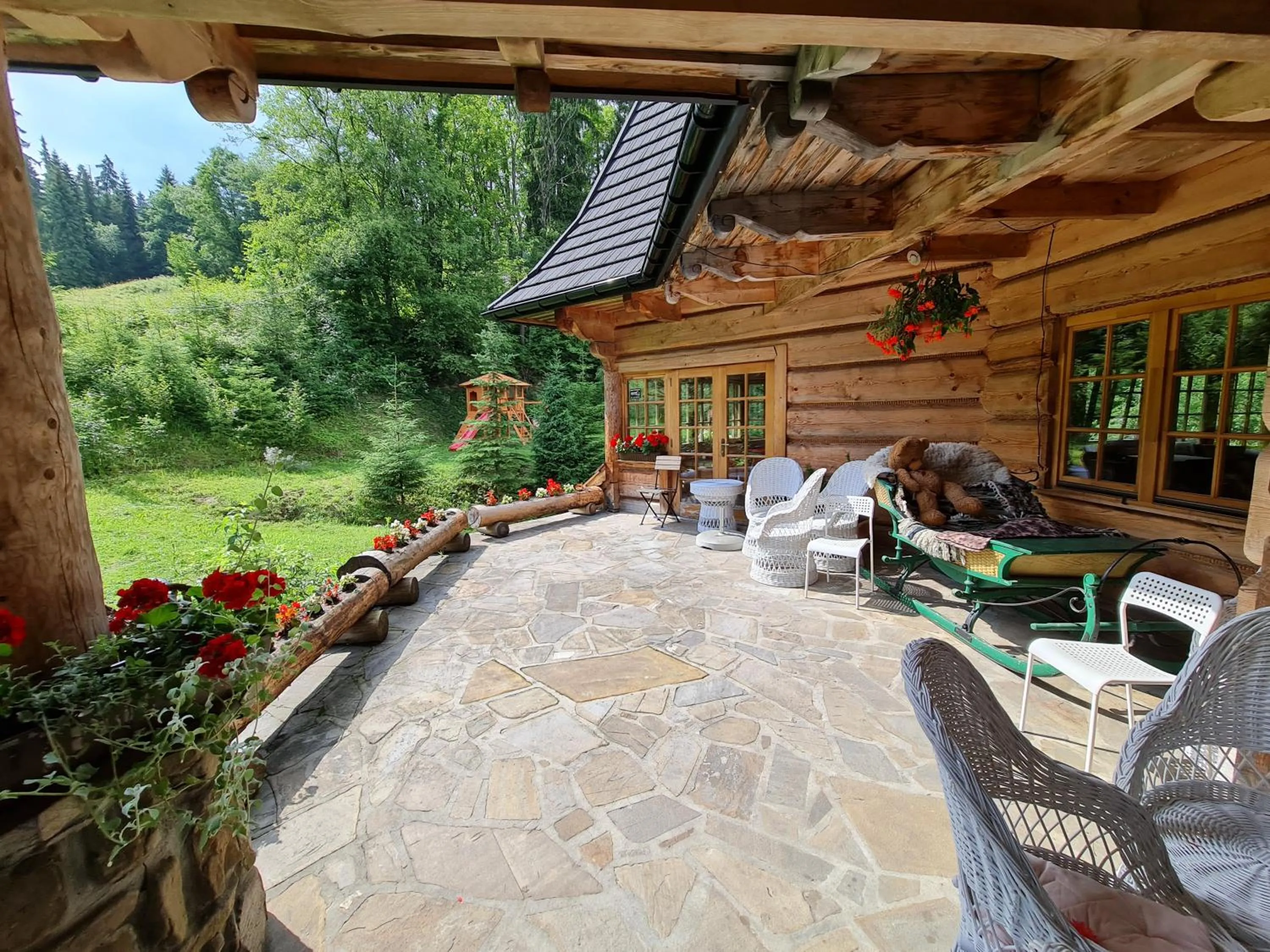 Seating area in GliczarowSki u Zbója