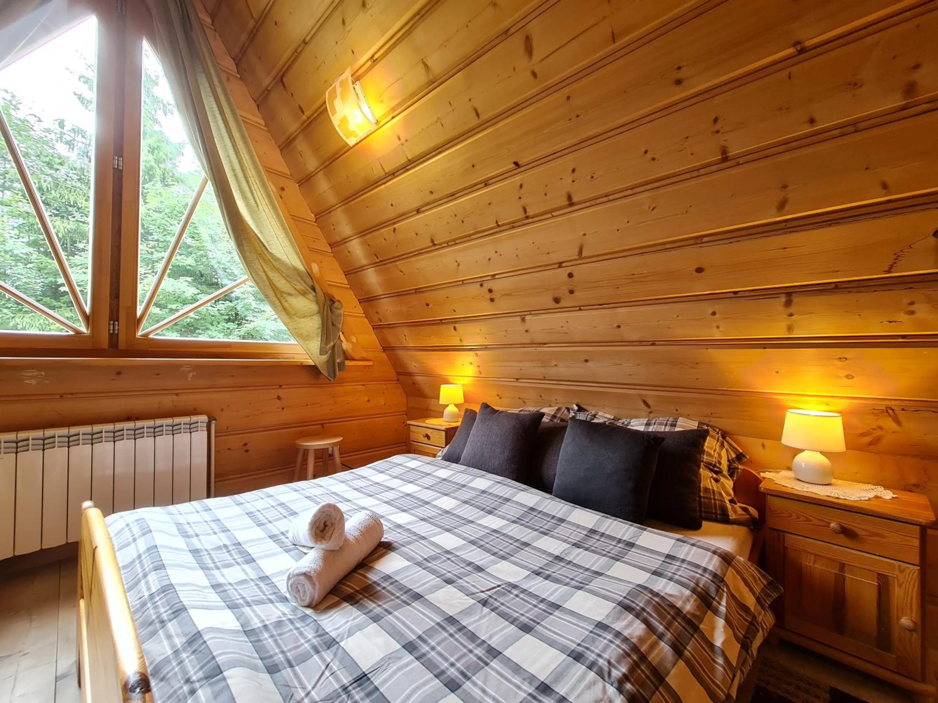 Bed in GliczarowSki u Zbója