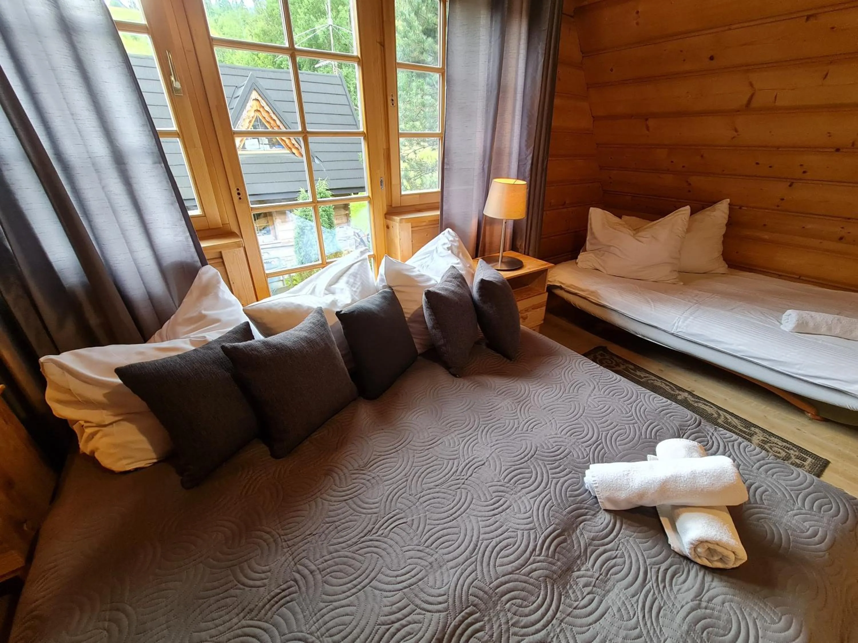 Bed in GliczarowSki u Zbója