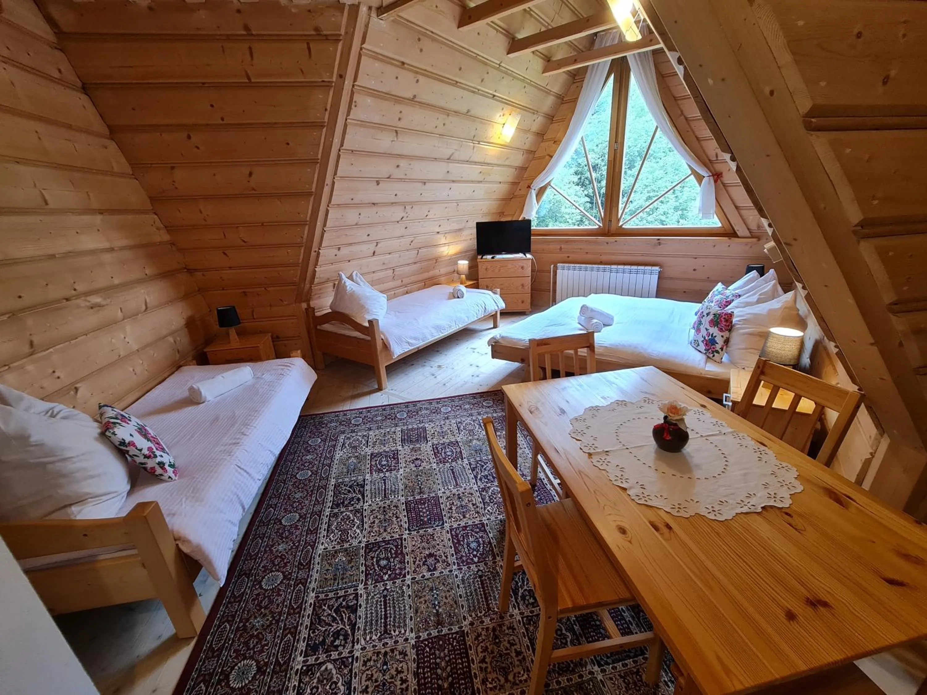 Bed in GliczarowSki u Zbója