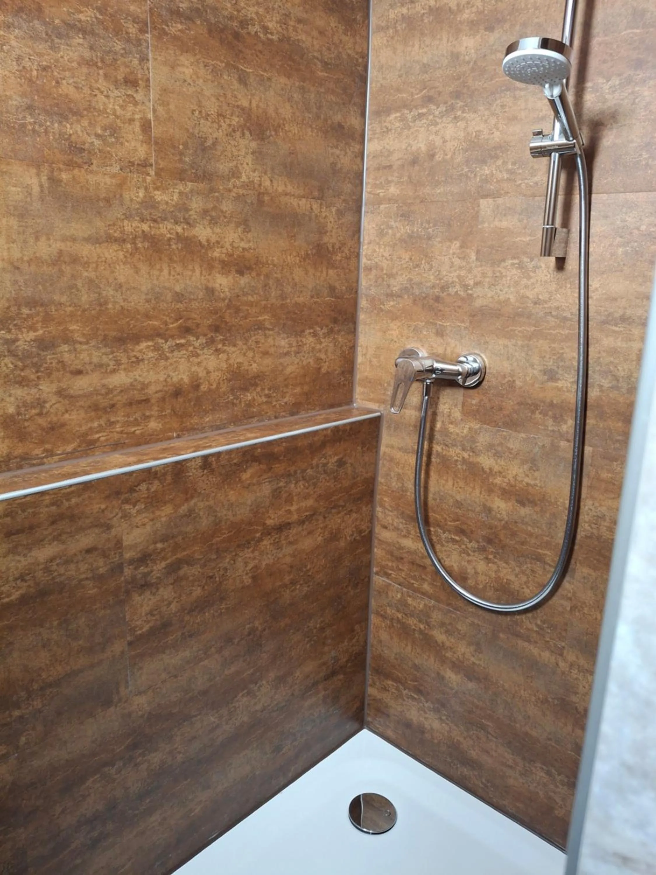 Shower in Gasthaus Stiller Fritz