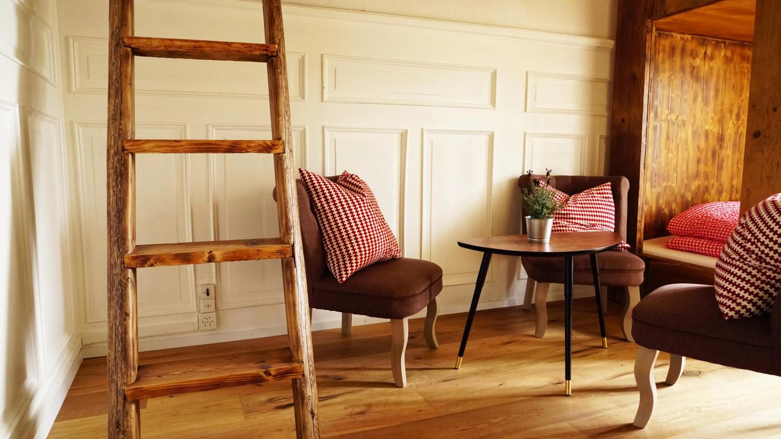 Seating area in Adventure Hostel Interlaken