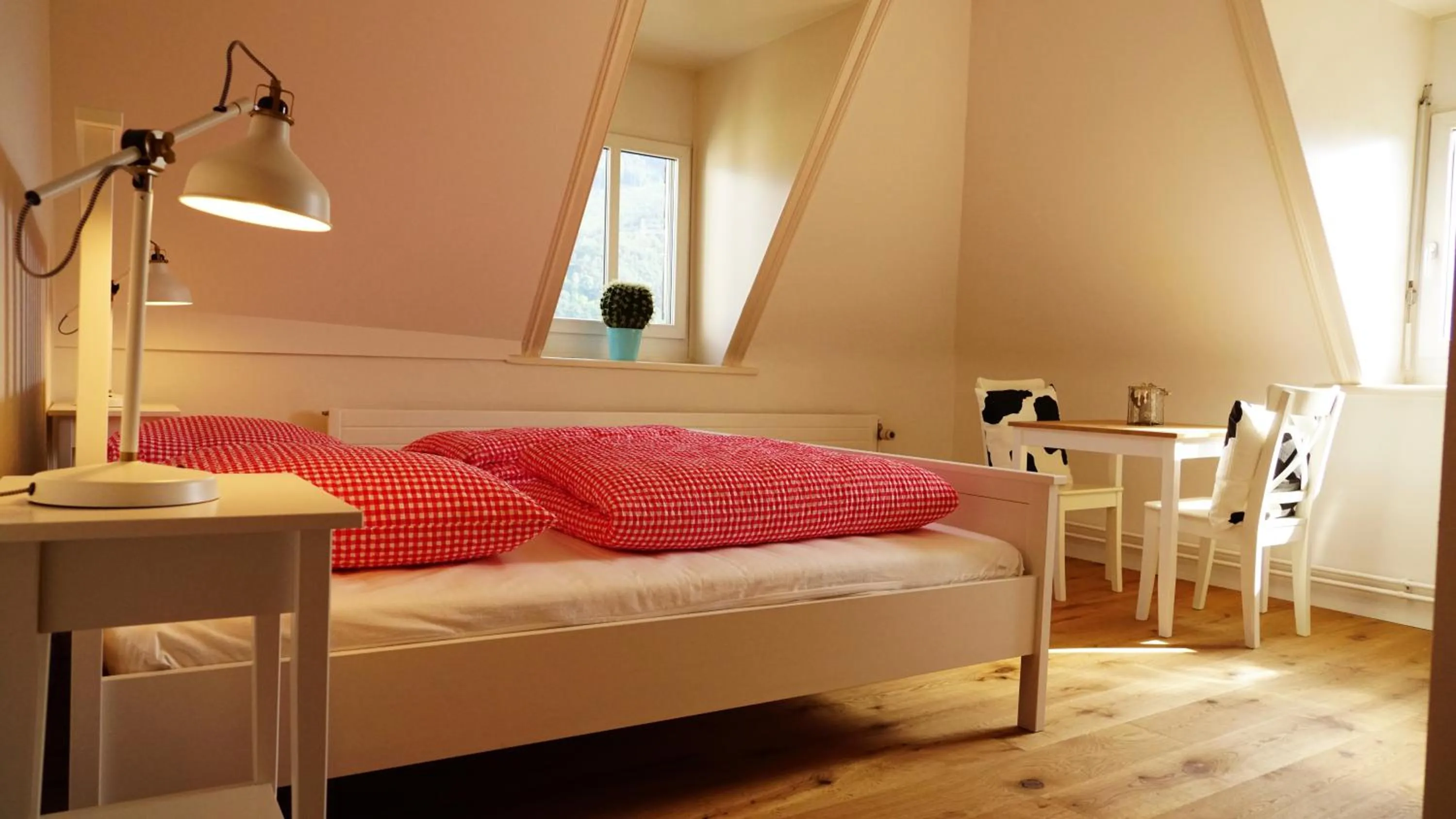 Photo of the whole room, Bed in Adventure Hostel Interlaken