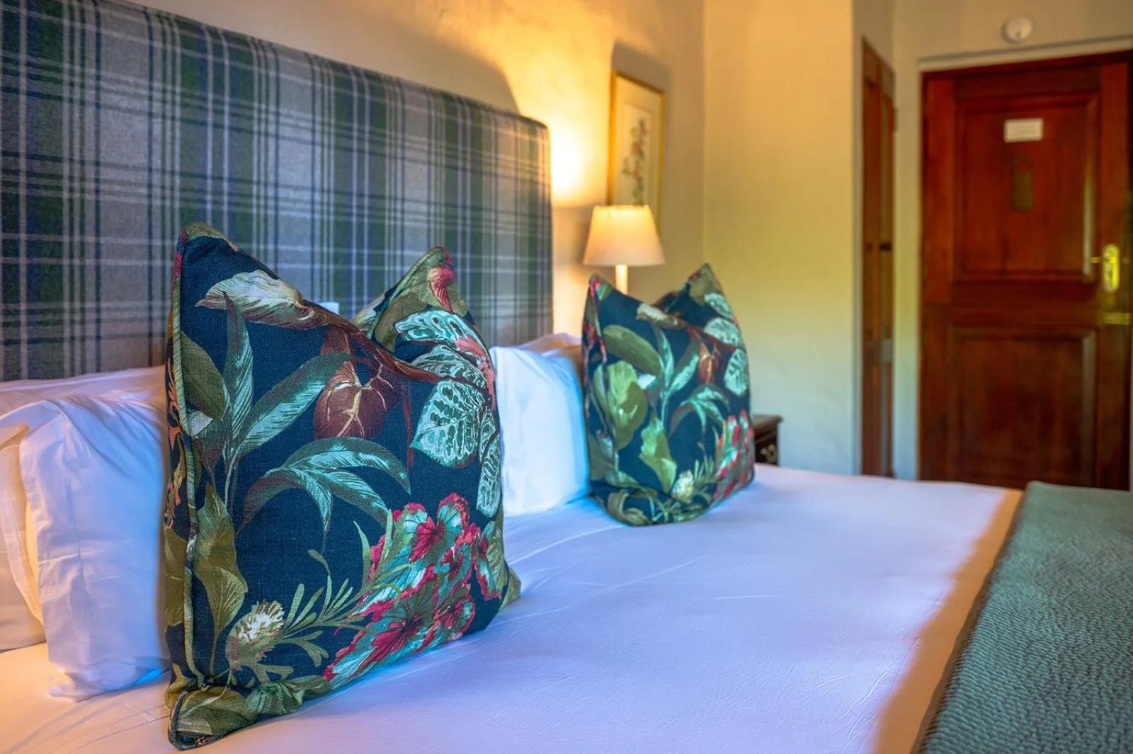 Bed in Walkersons Hotel & Spa