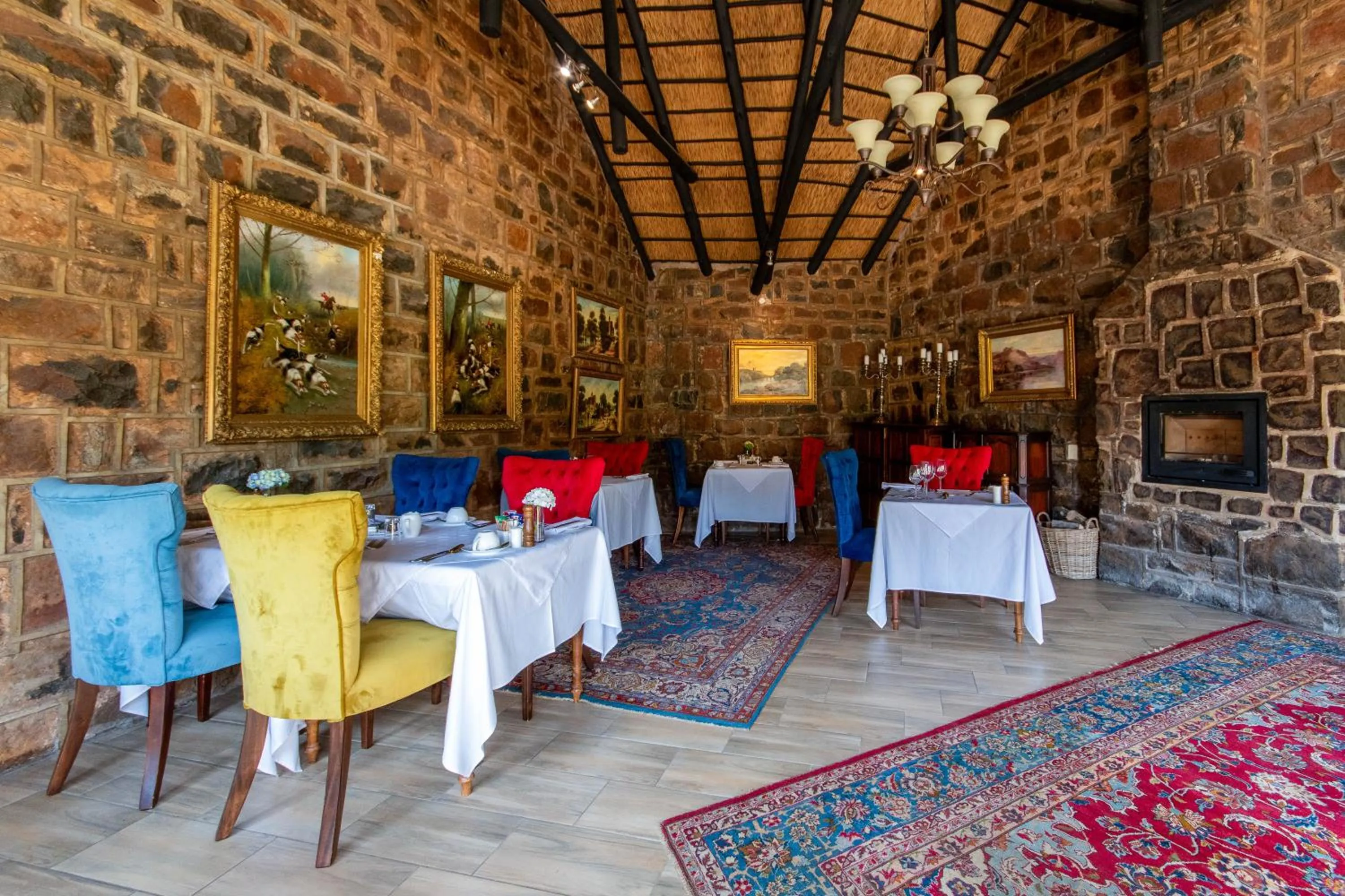 Restaurant/places to eat in Walkersons Hotel & Spa