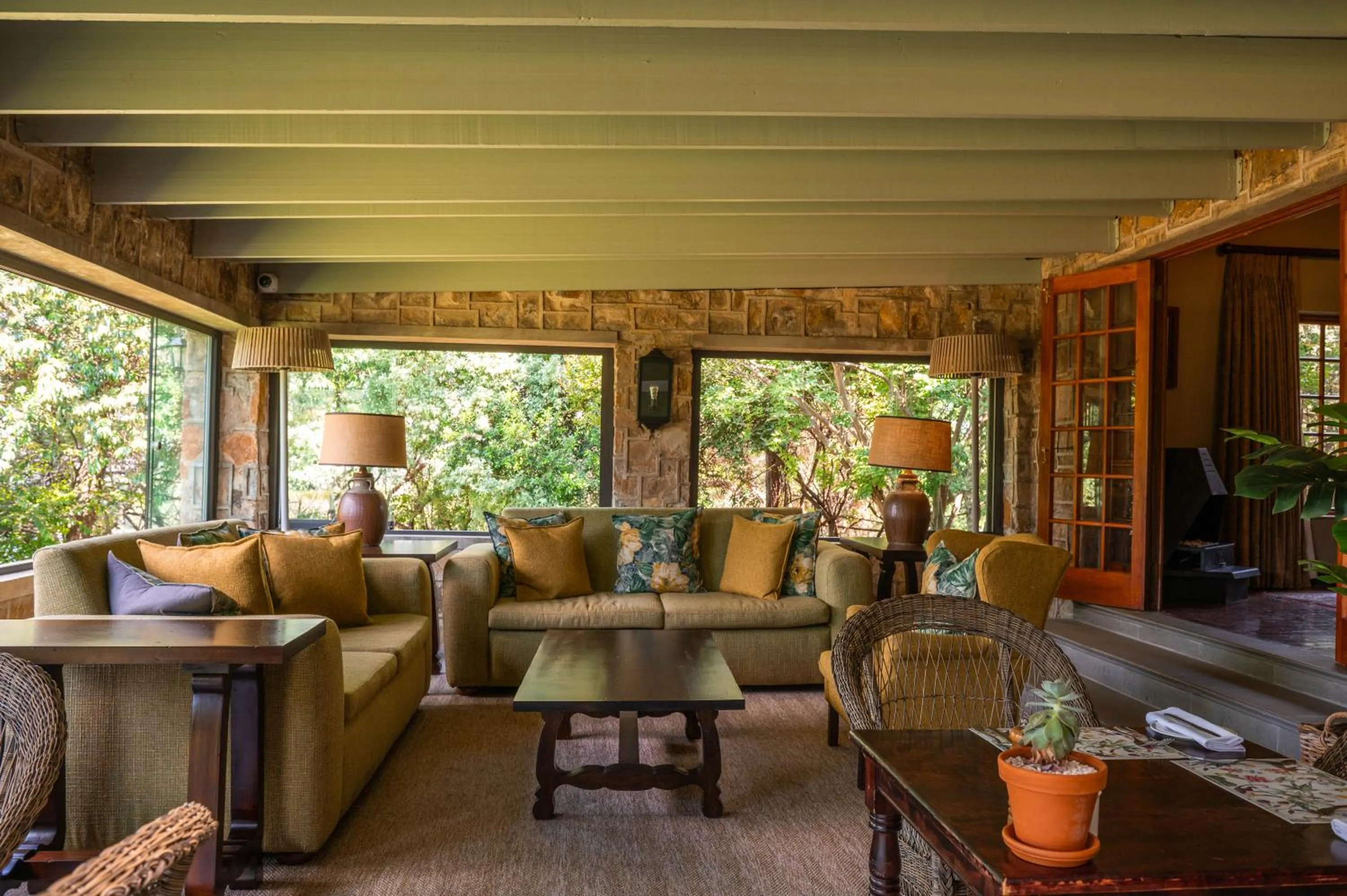 Restaurant/places to eat in Walkersons Hotel & Spa