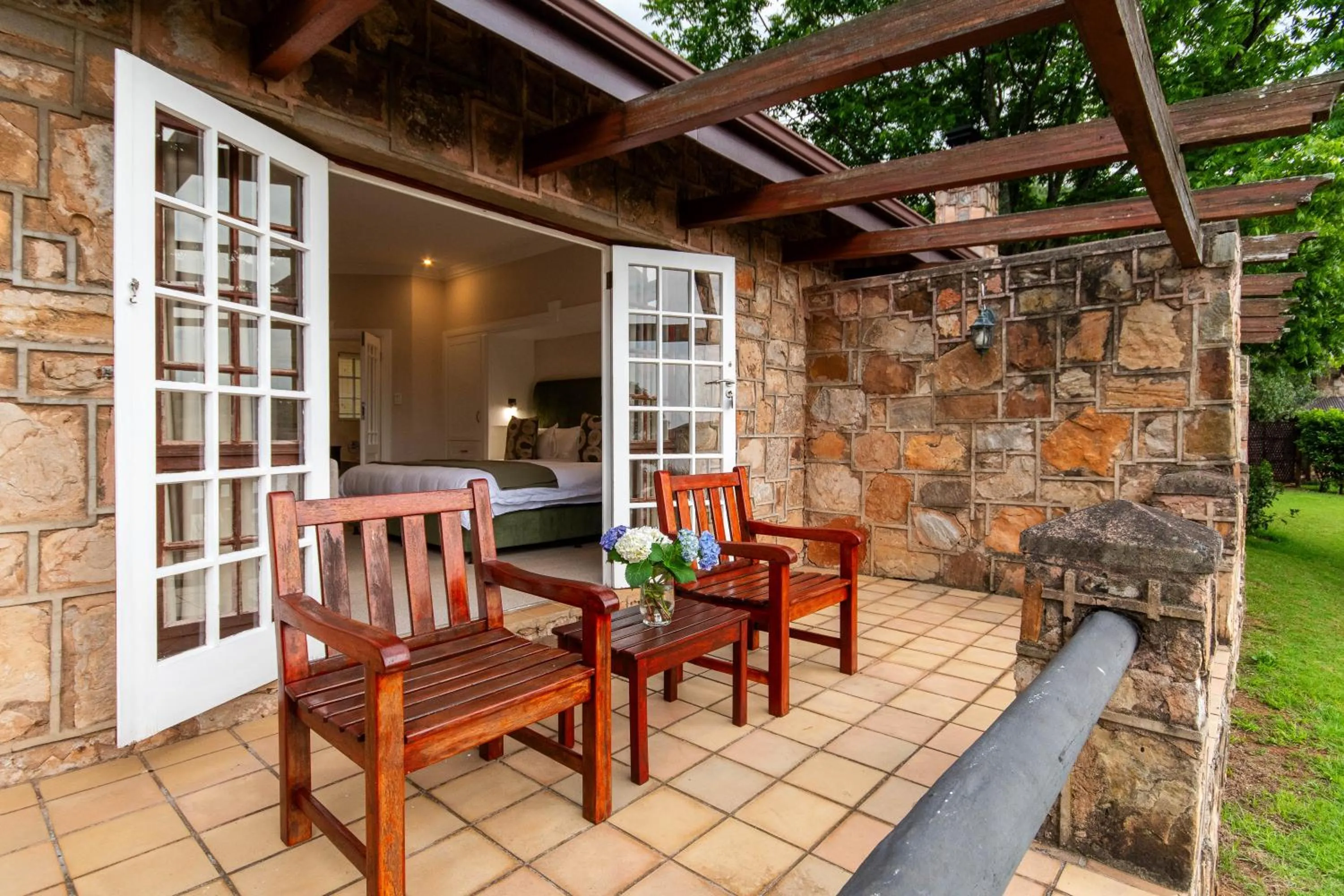 Patio in Walkersons Hotel & Spa