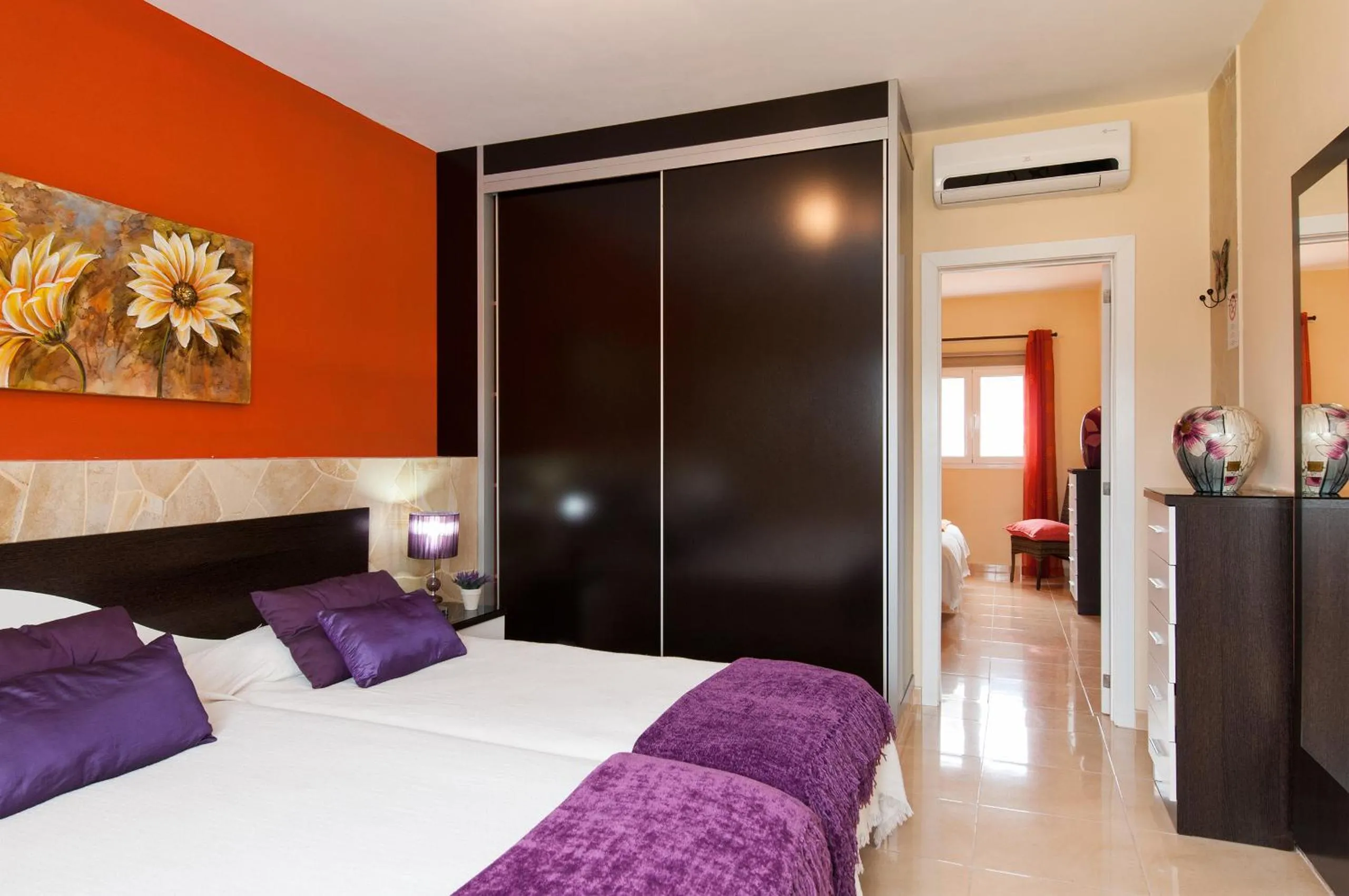 Bed in Villa Los Azules with pool and jacuzzi
