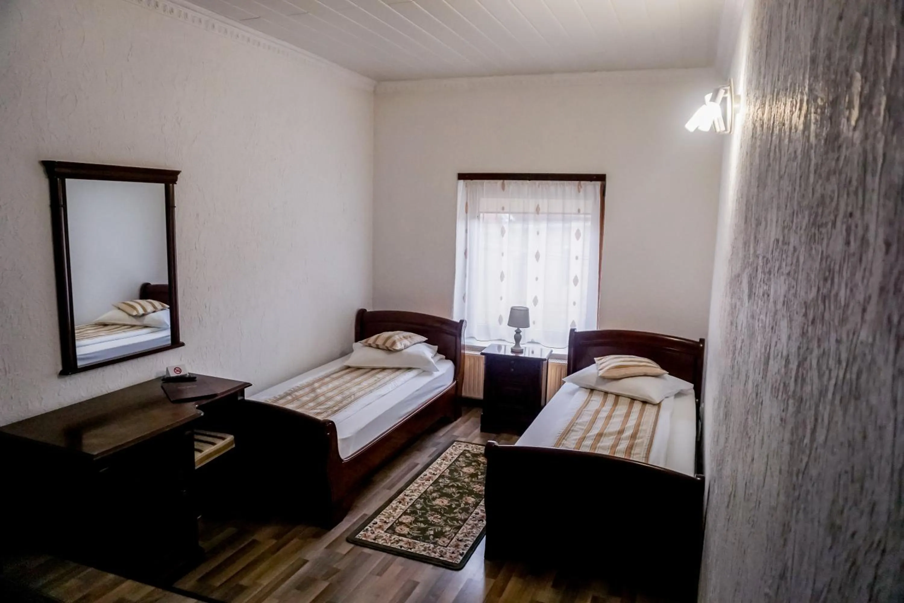 Photo of the whole room, Bed in Hotel Claudiu