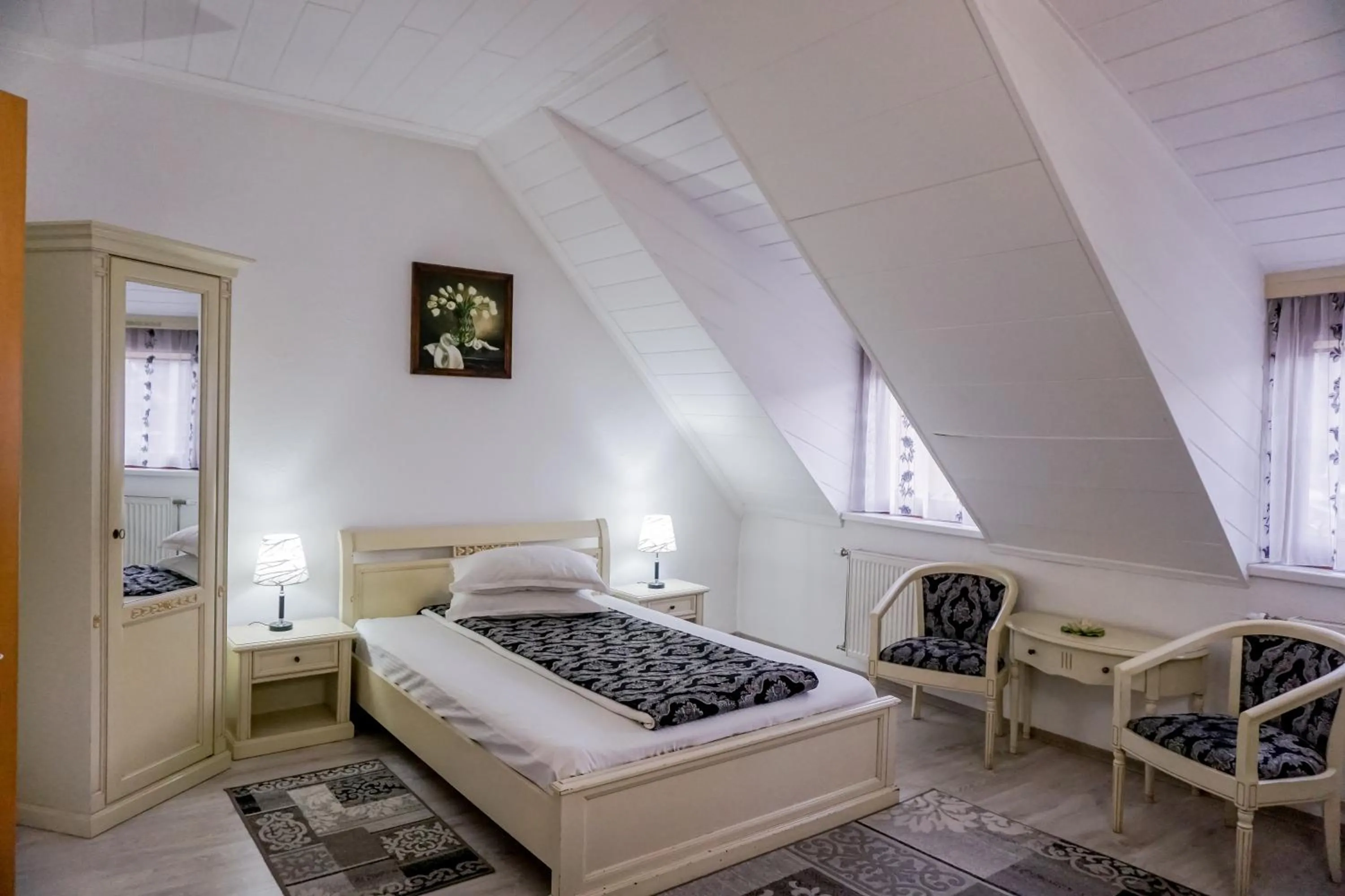 Photo of the whole room, Bed in Hotel Claudiu