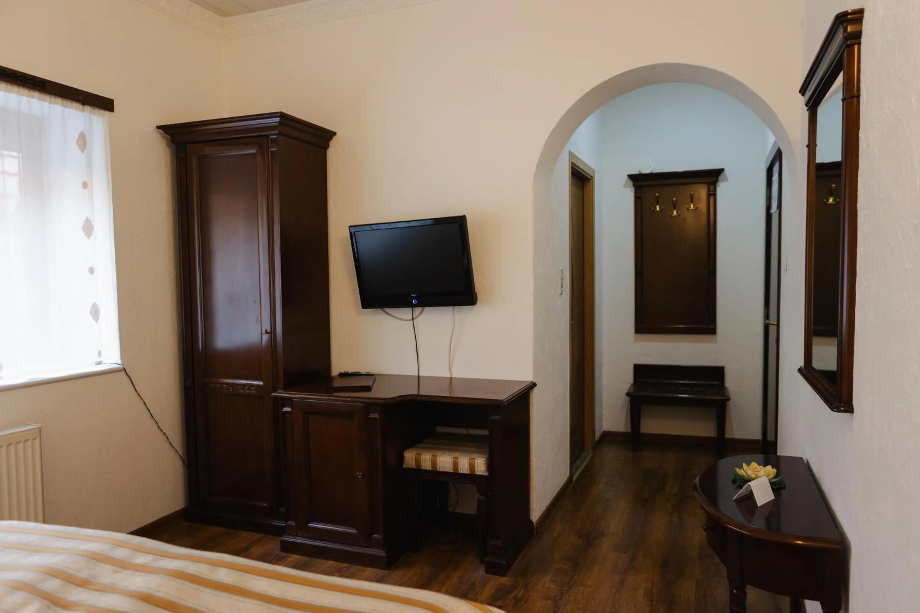 Photo of the whole room, Bed in Hotel Claudiu