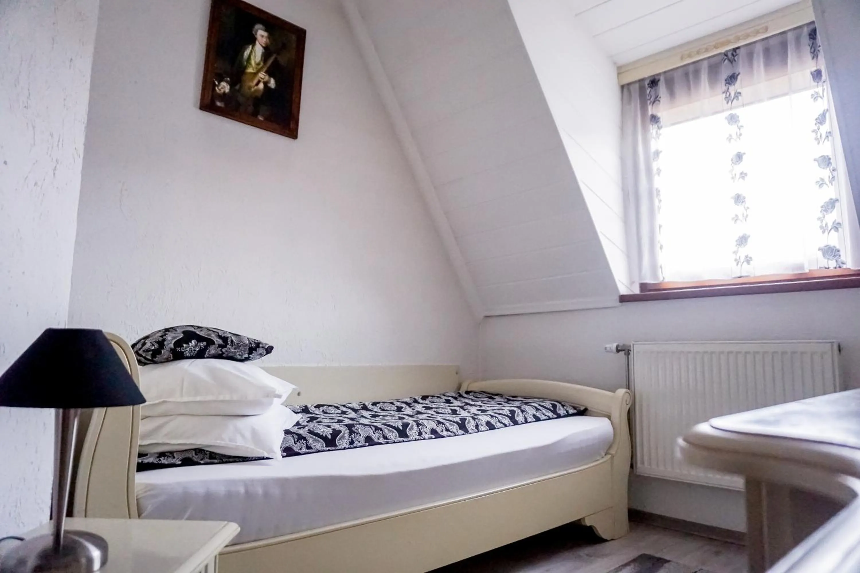 Photo of the whole room, Bed in Hotel Claudiu