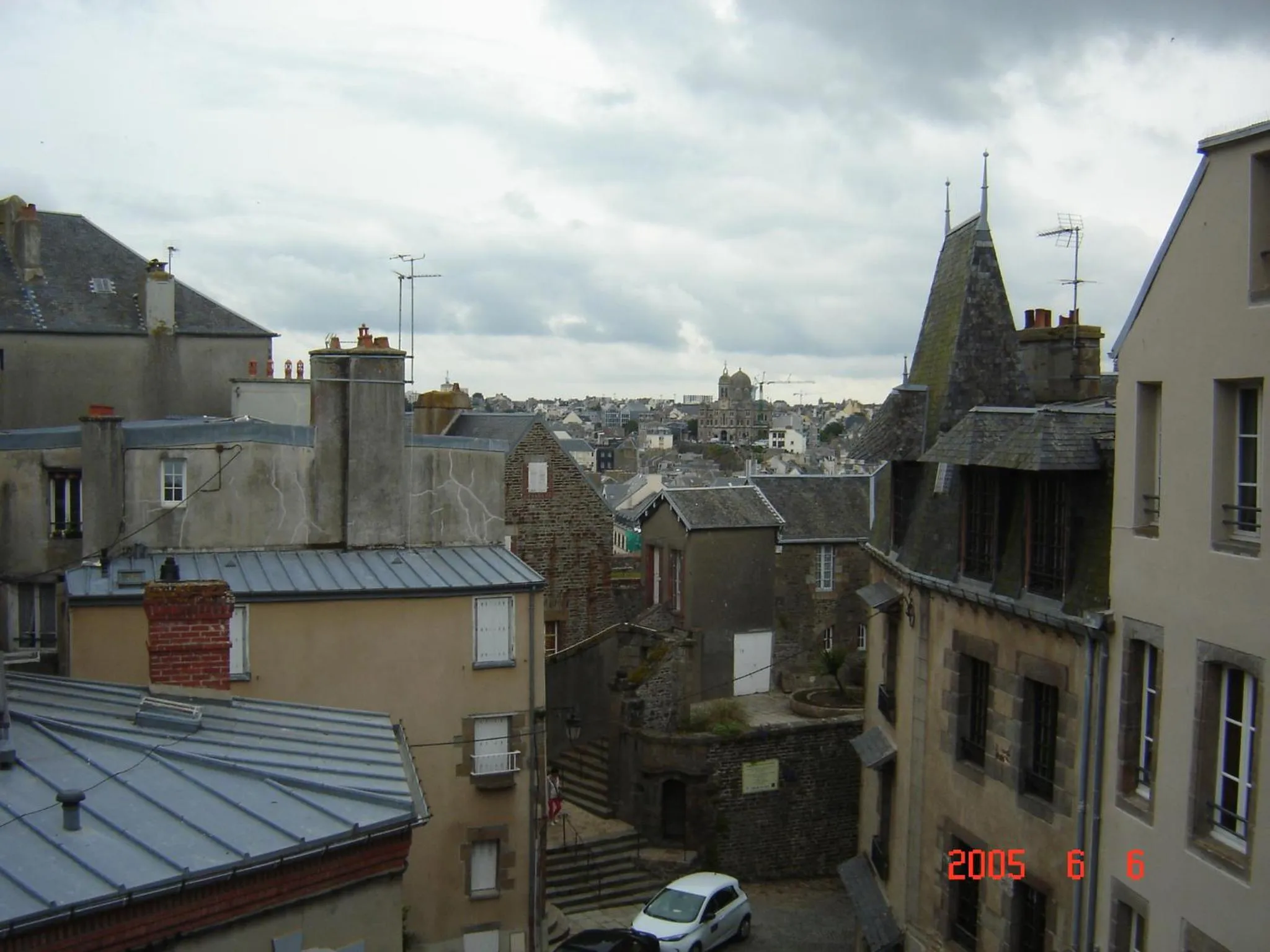 Property building in Le Logis du Roc