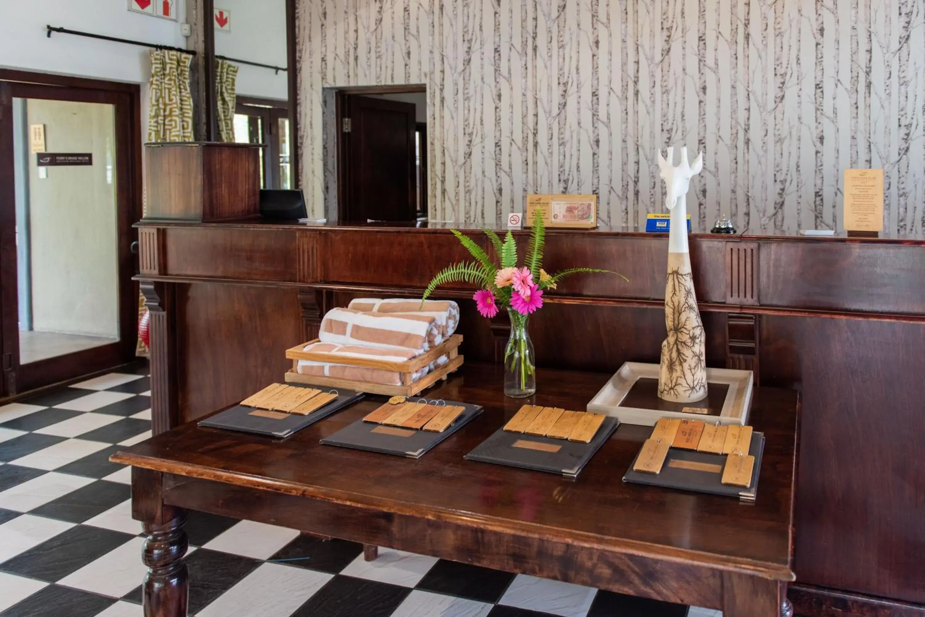 Lobby or reception in Perry's Bridge Hollow Boutique Hotel Lobby or reception in Perry's Bridge Hollow Boutique Hotel