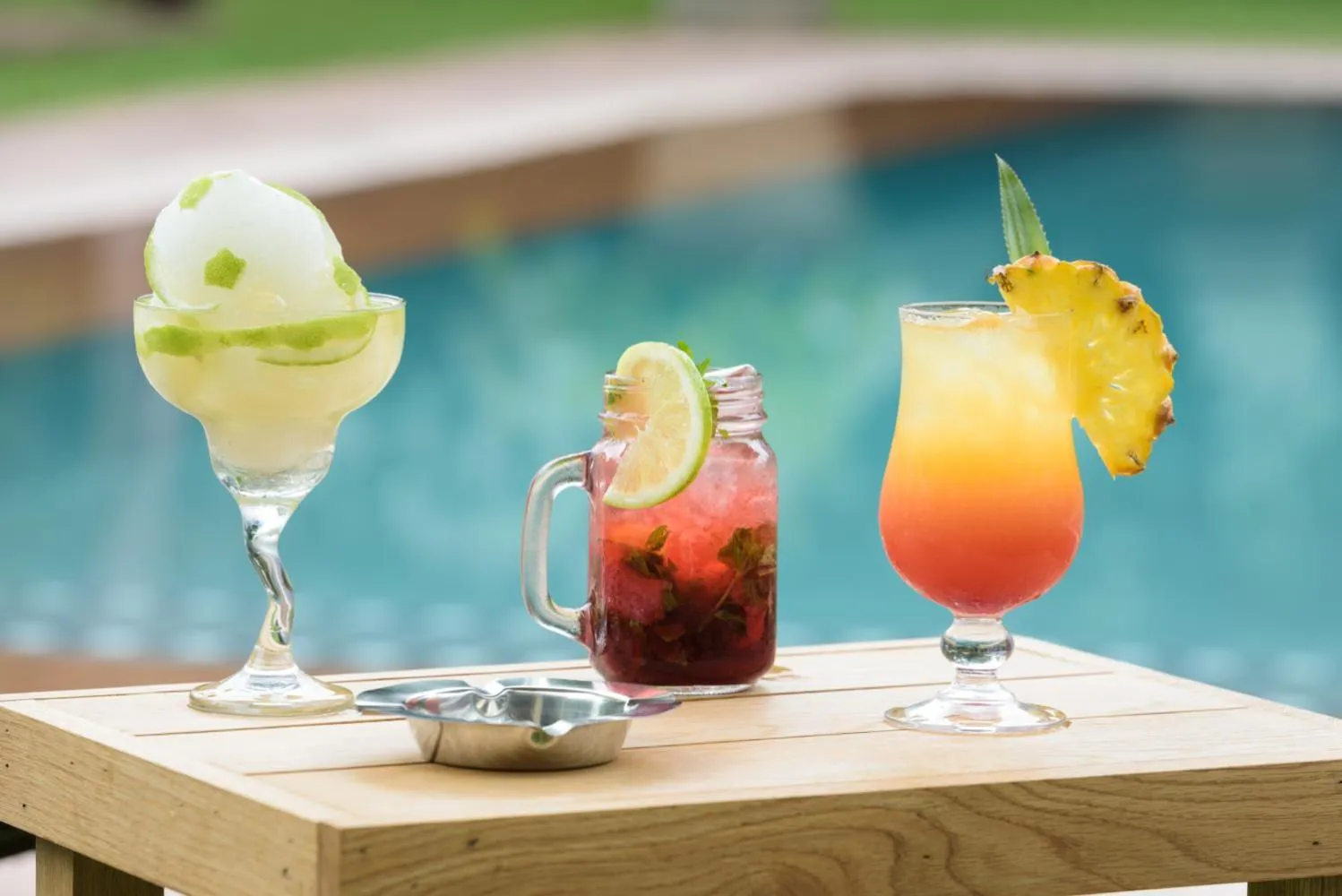 Swimming pool in Perry's Bridge Hollow Boutique Hotel