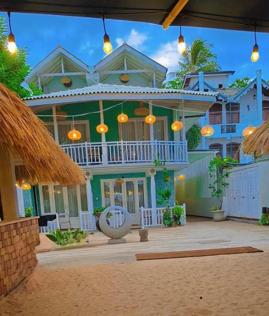 Property building in Thaproban Beach House