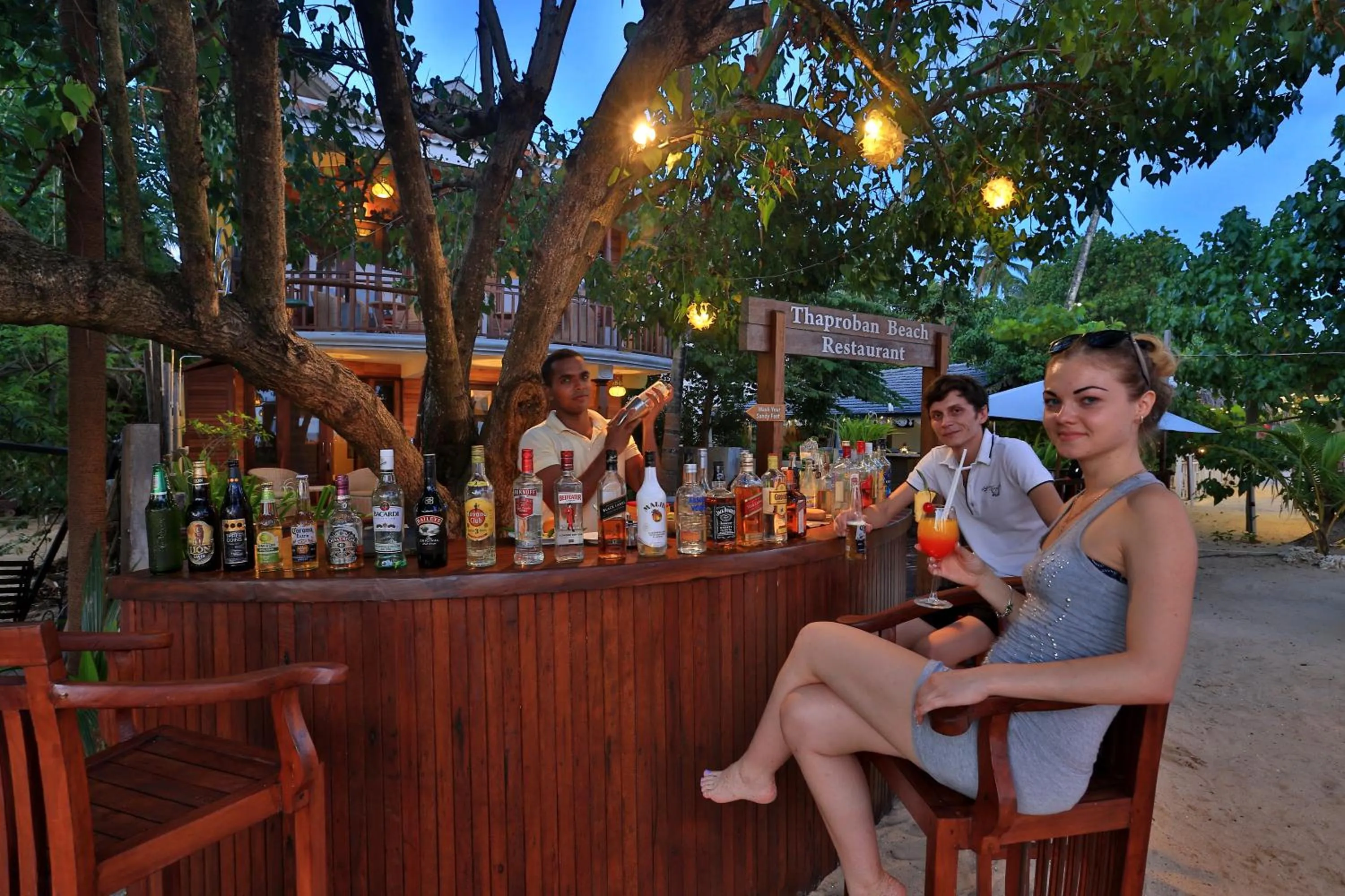 Lounge or bar in Thaproban Beach House