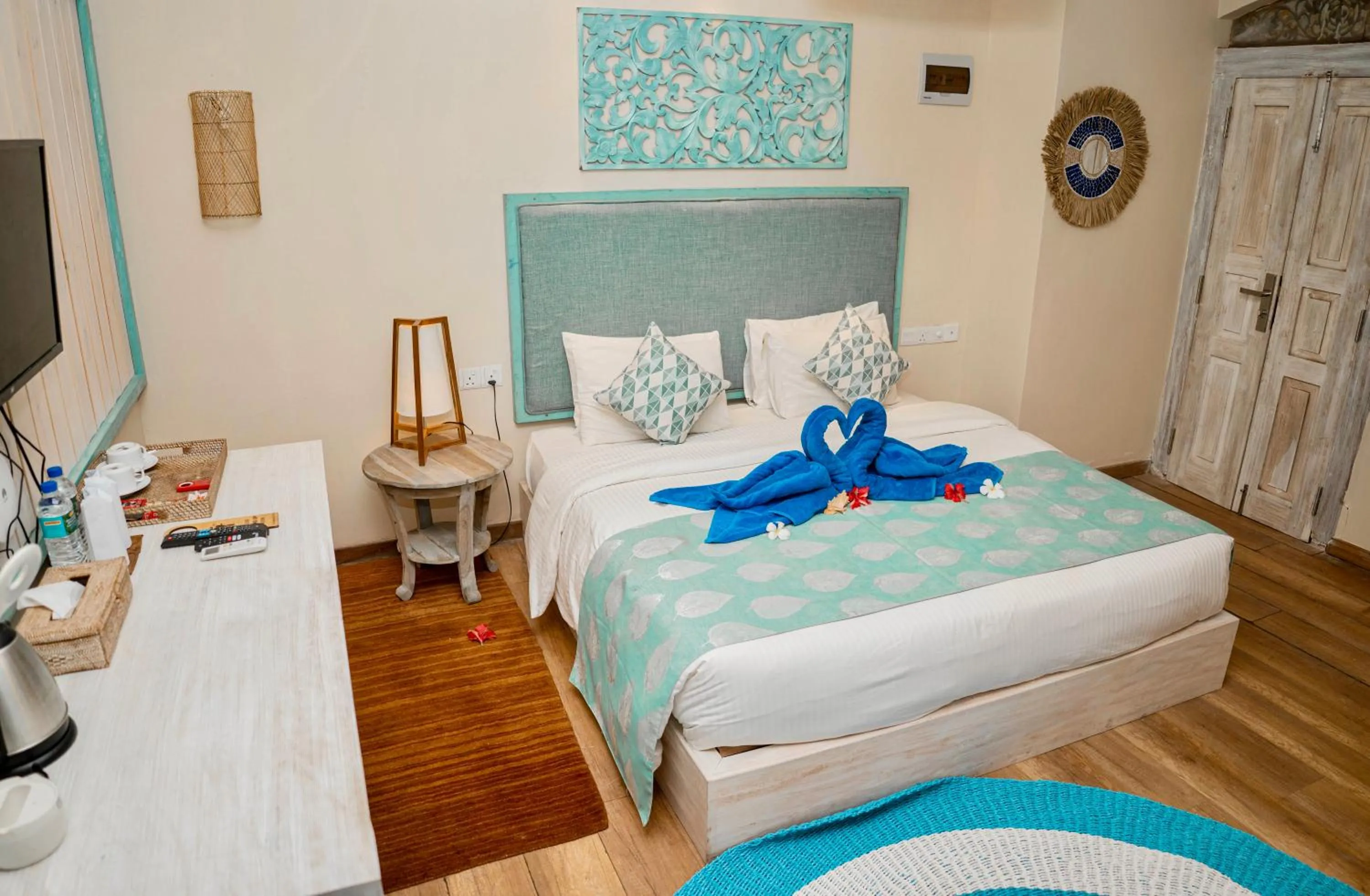 Bedroom, Bed in Thaproban Beach House