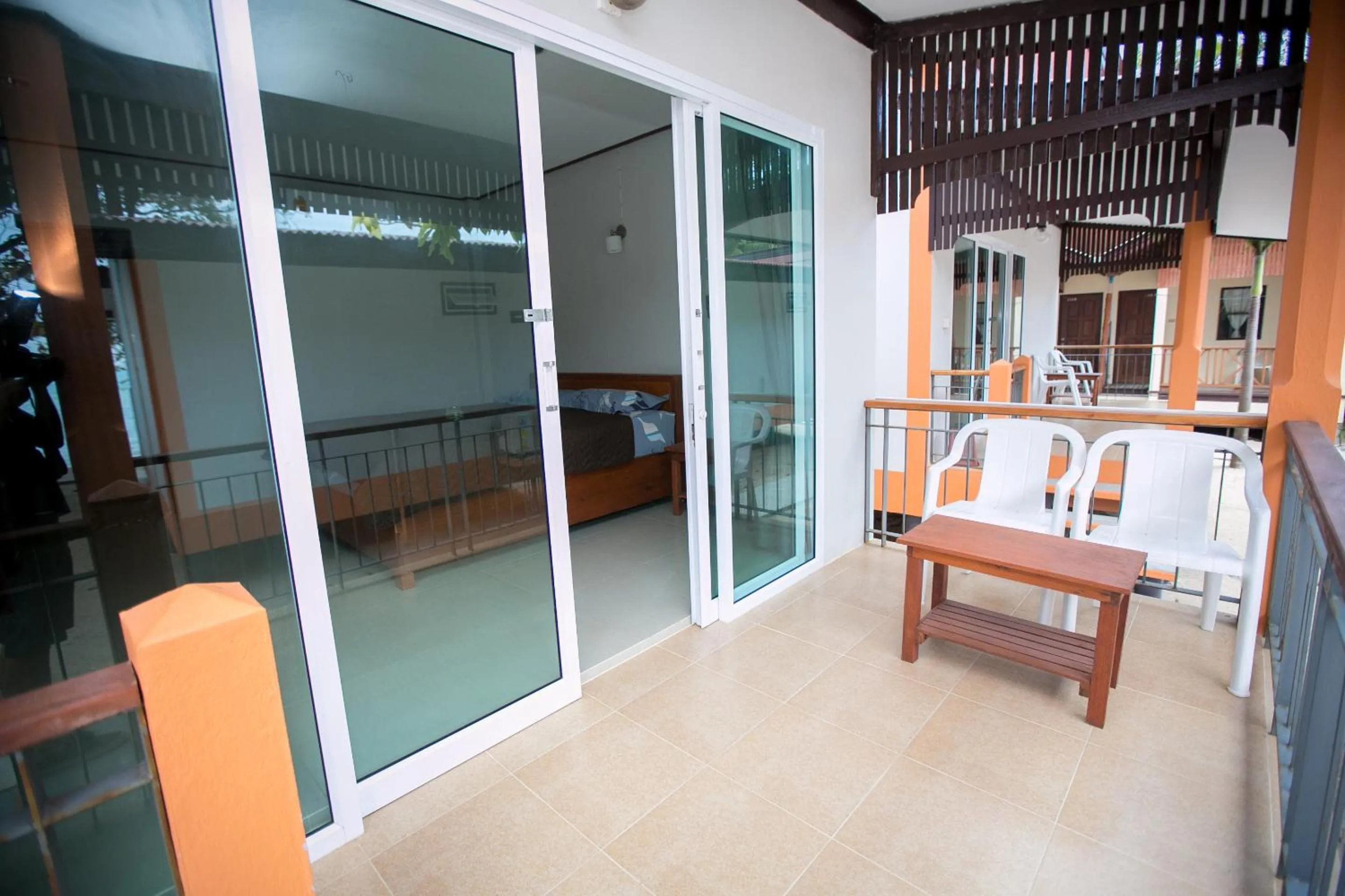 On-site shops in Lamai Resort