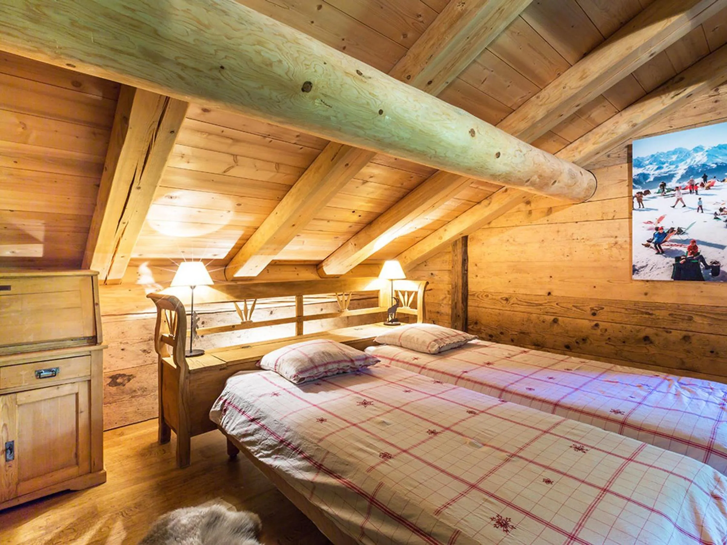 Bed in Chalet 12 pers - Sauna - Terrasse - Wifi - FR-1-437-9