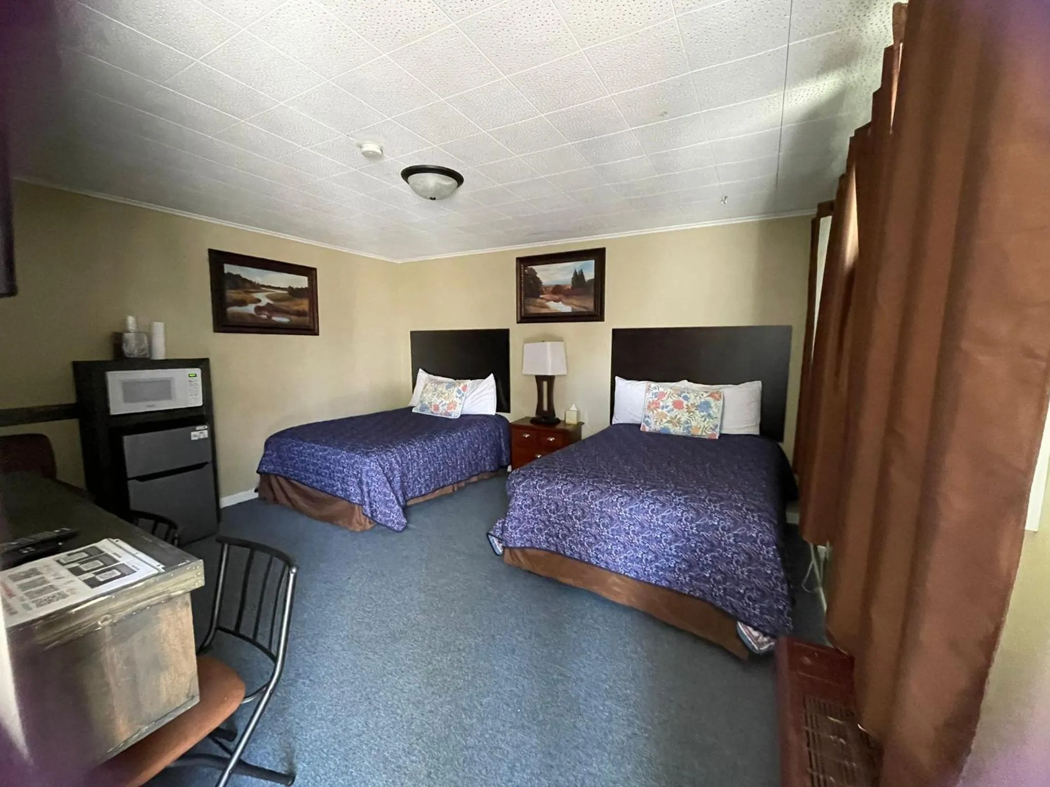 Bed in Fiesta City Motel