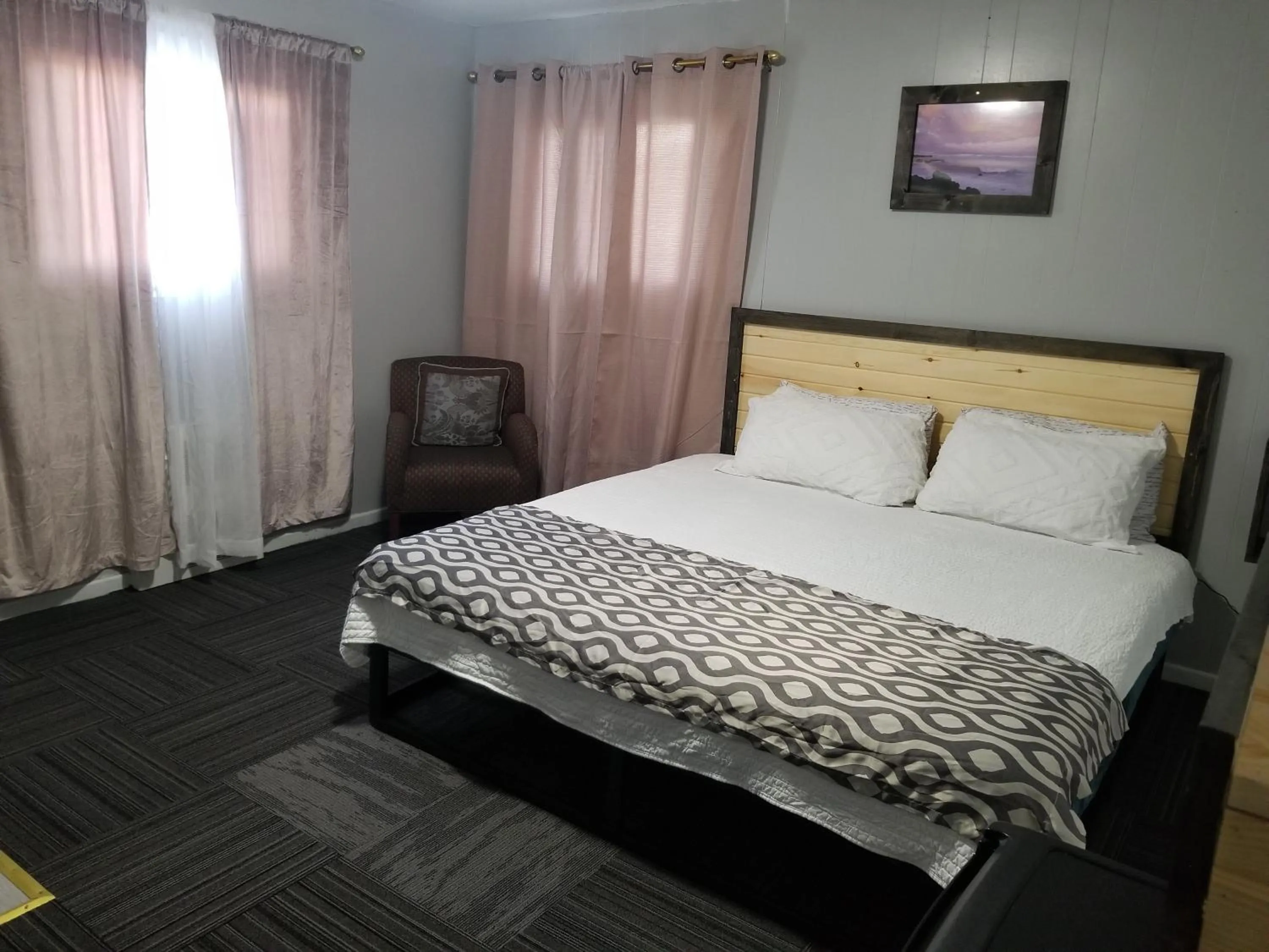 Bed in Fiesta City Motel