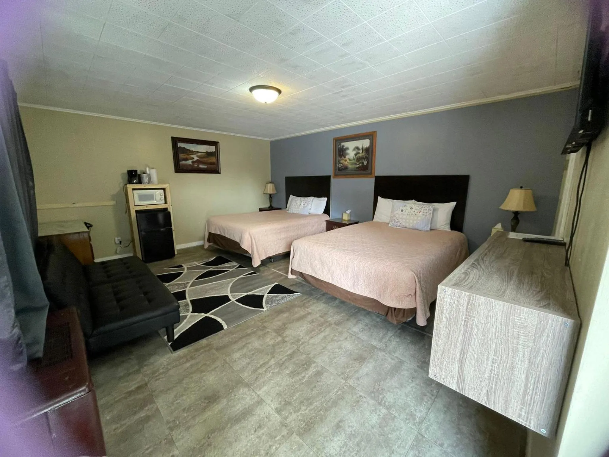 Bed in Fiesta City Motel