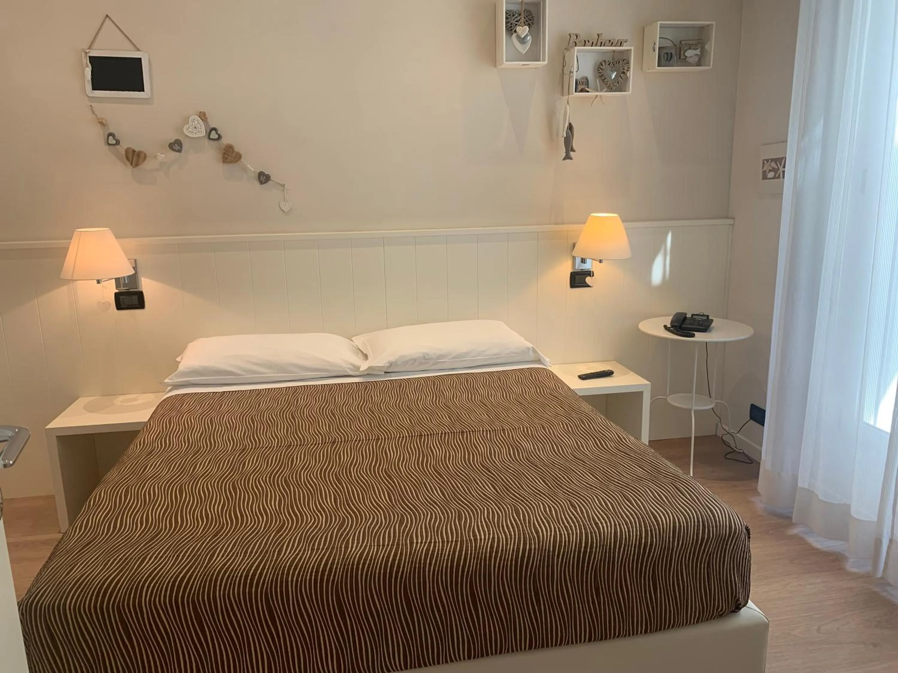 Bed in Residence Aida