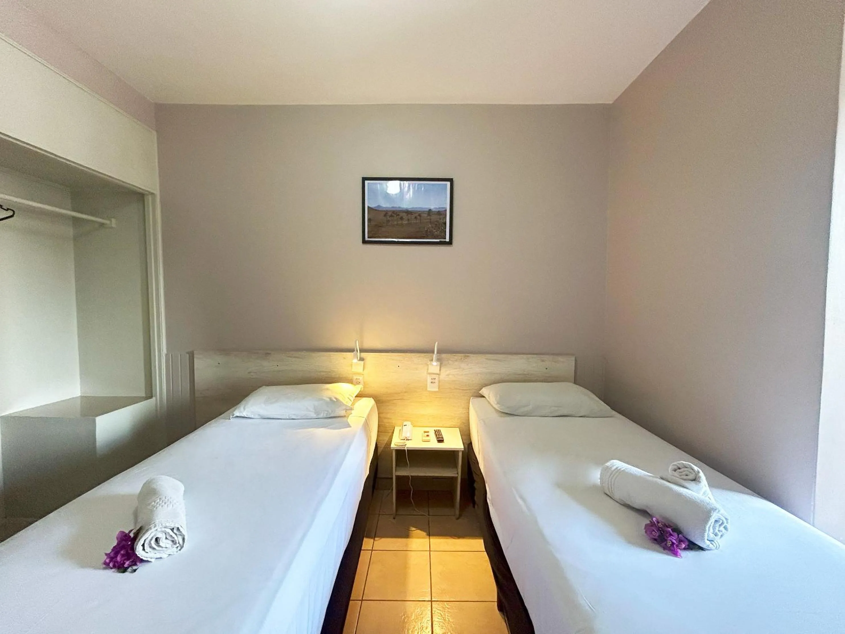 Bed in Hotel El Pilar by Bsb Inn