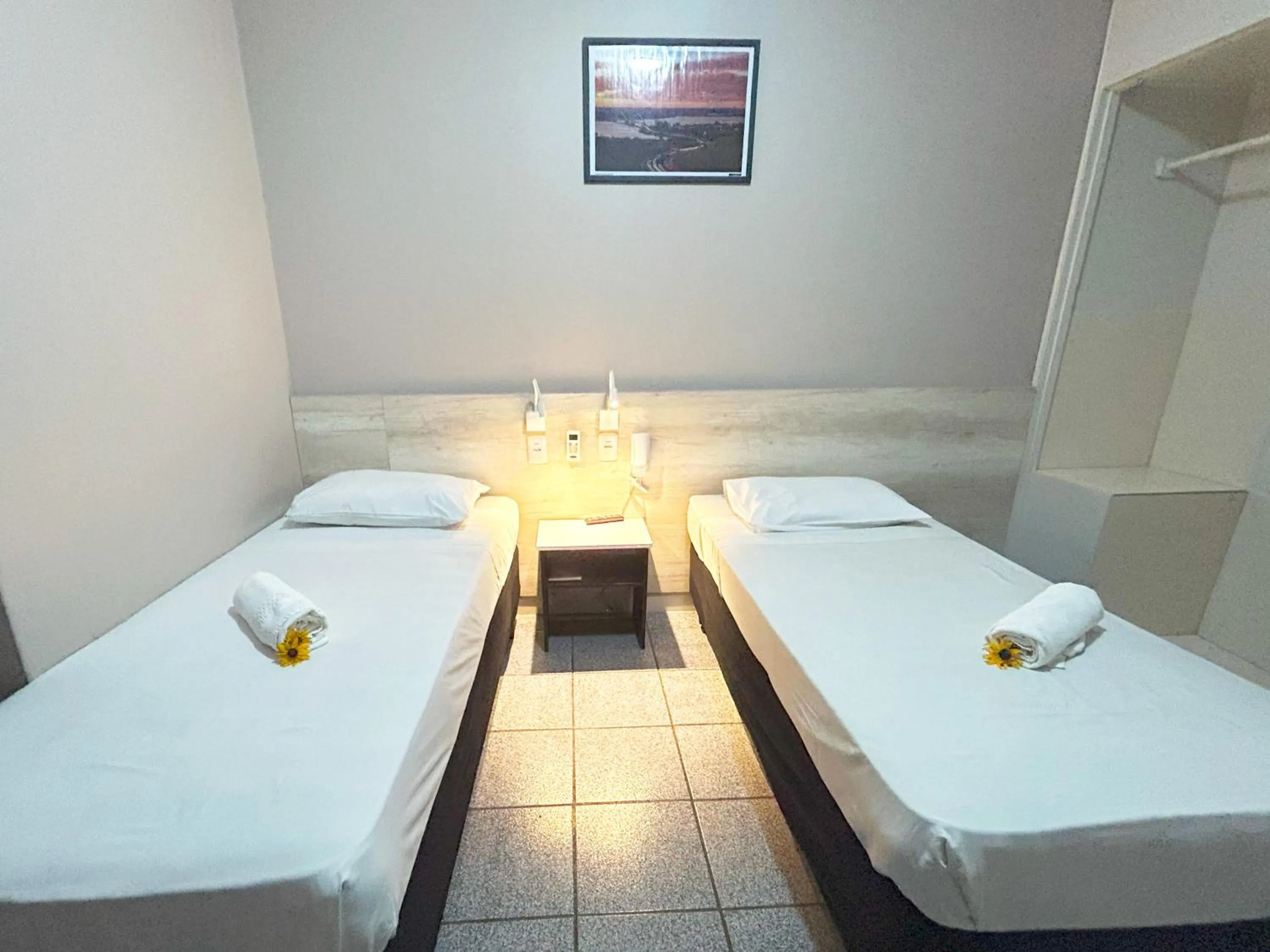 Bed in Hotel El Pilar by Bsb Inn