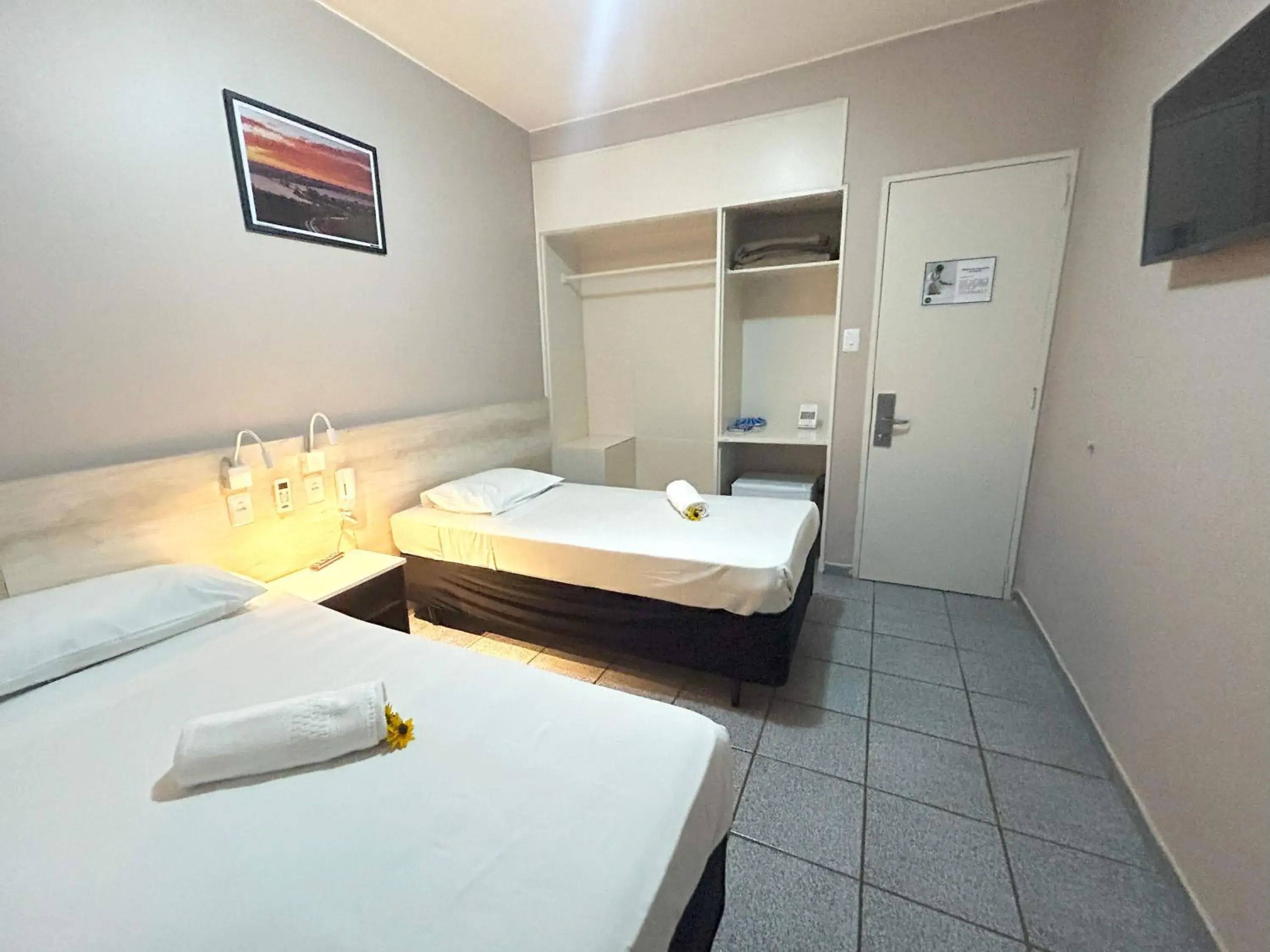 Standard Twin Room in Hotel El Pilar by Bsb Inn Standard Twin Room in Hotel El Pilar by Bsb Inn