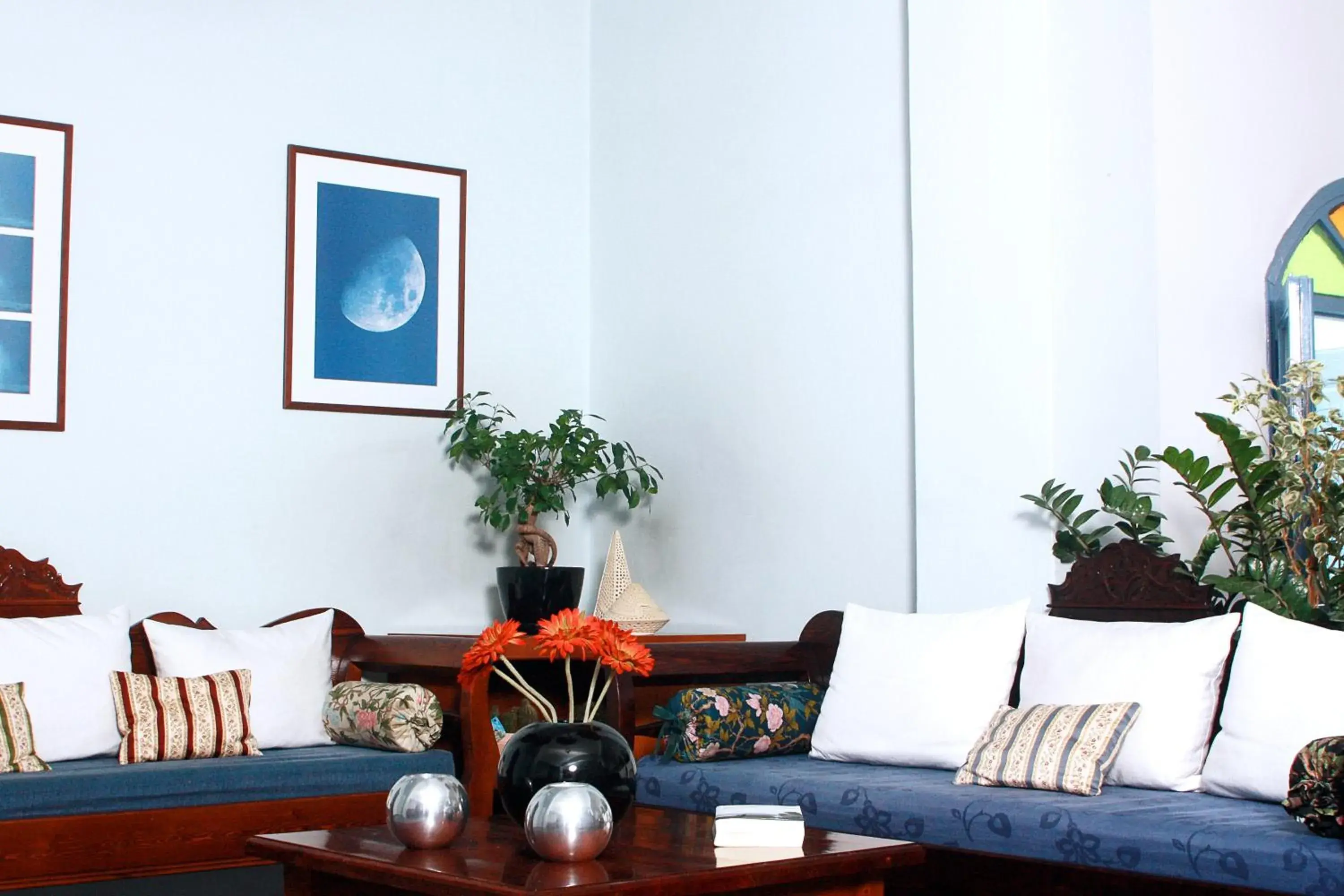 Lobby or reception in Hotel Kalma Lobby or reception in Hotel Kalma