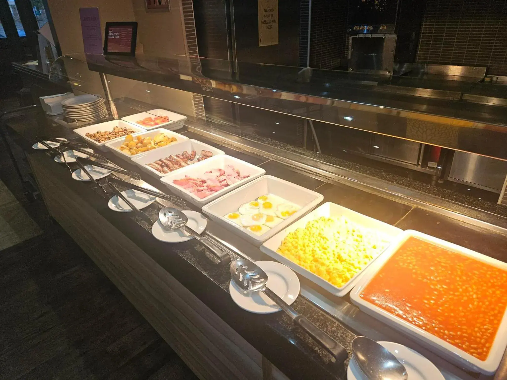 Breakfast in Leonardo Inn Glasgow West End Breakfast in Leonardo Inn Glasgow West End