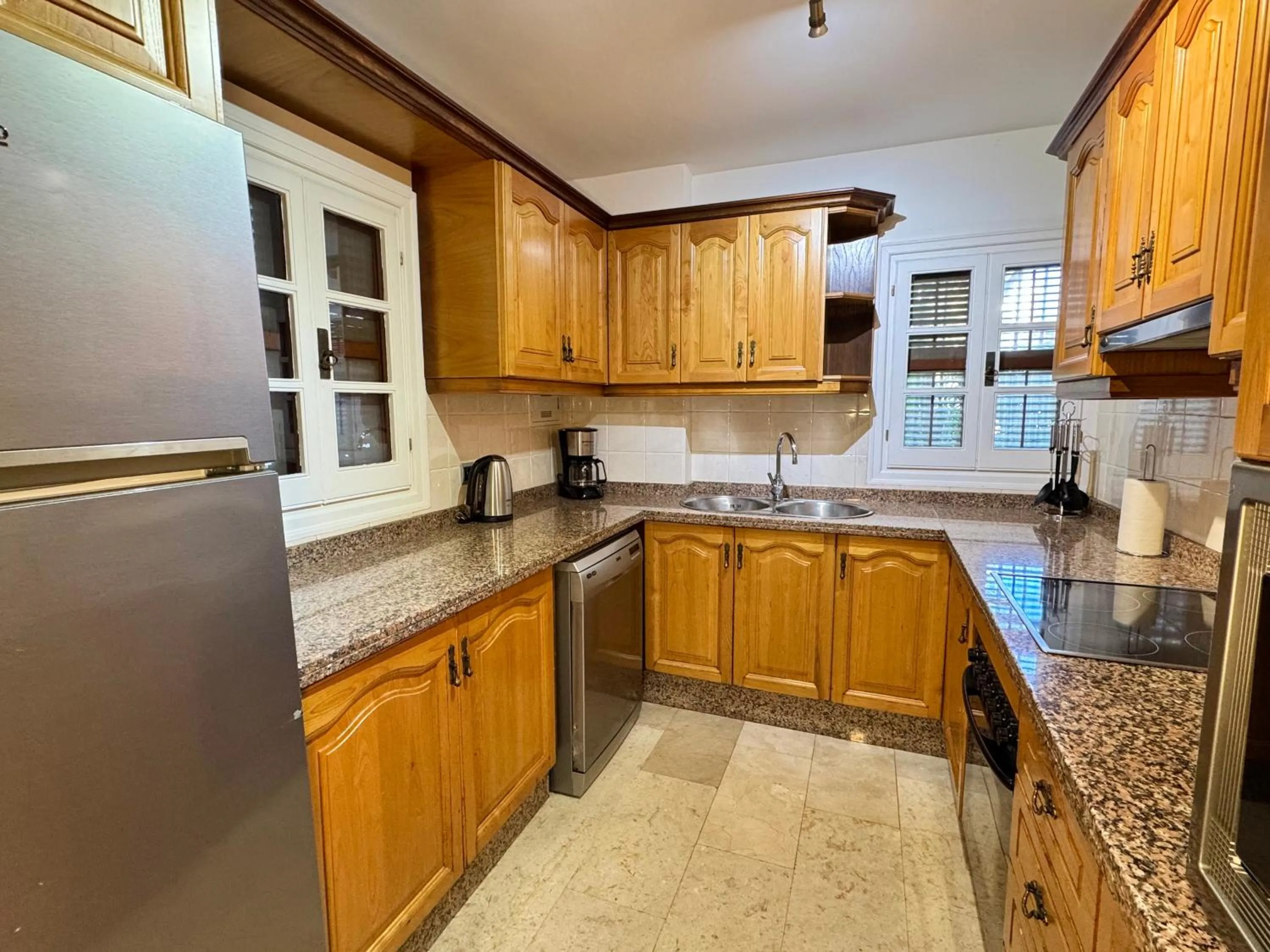 Food in Macdonald Villacana Resort