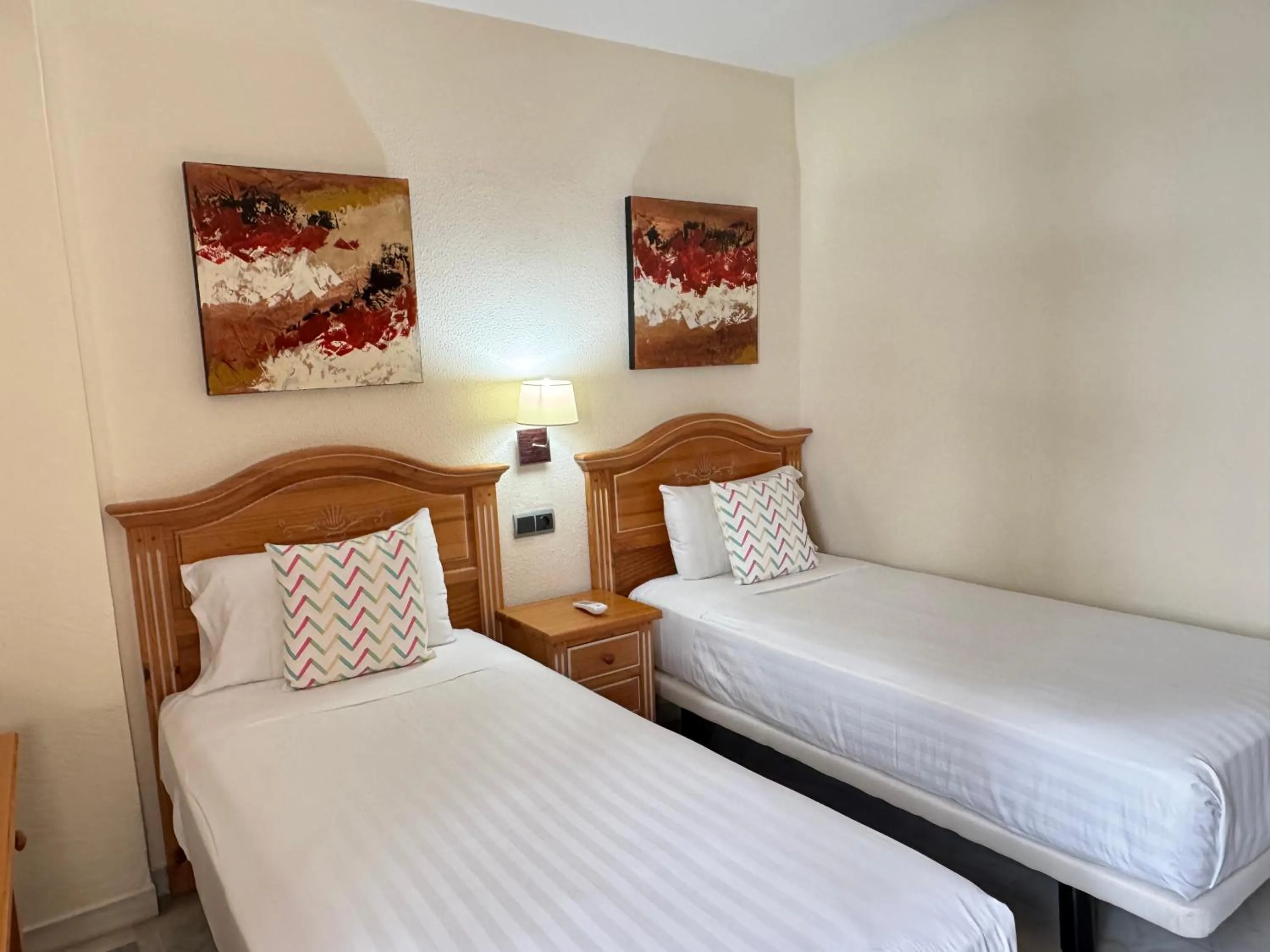 Bedroom, Bed in Macdonald Villacana Resort