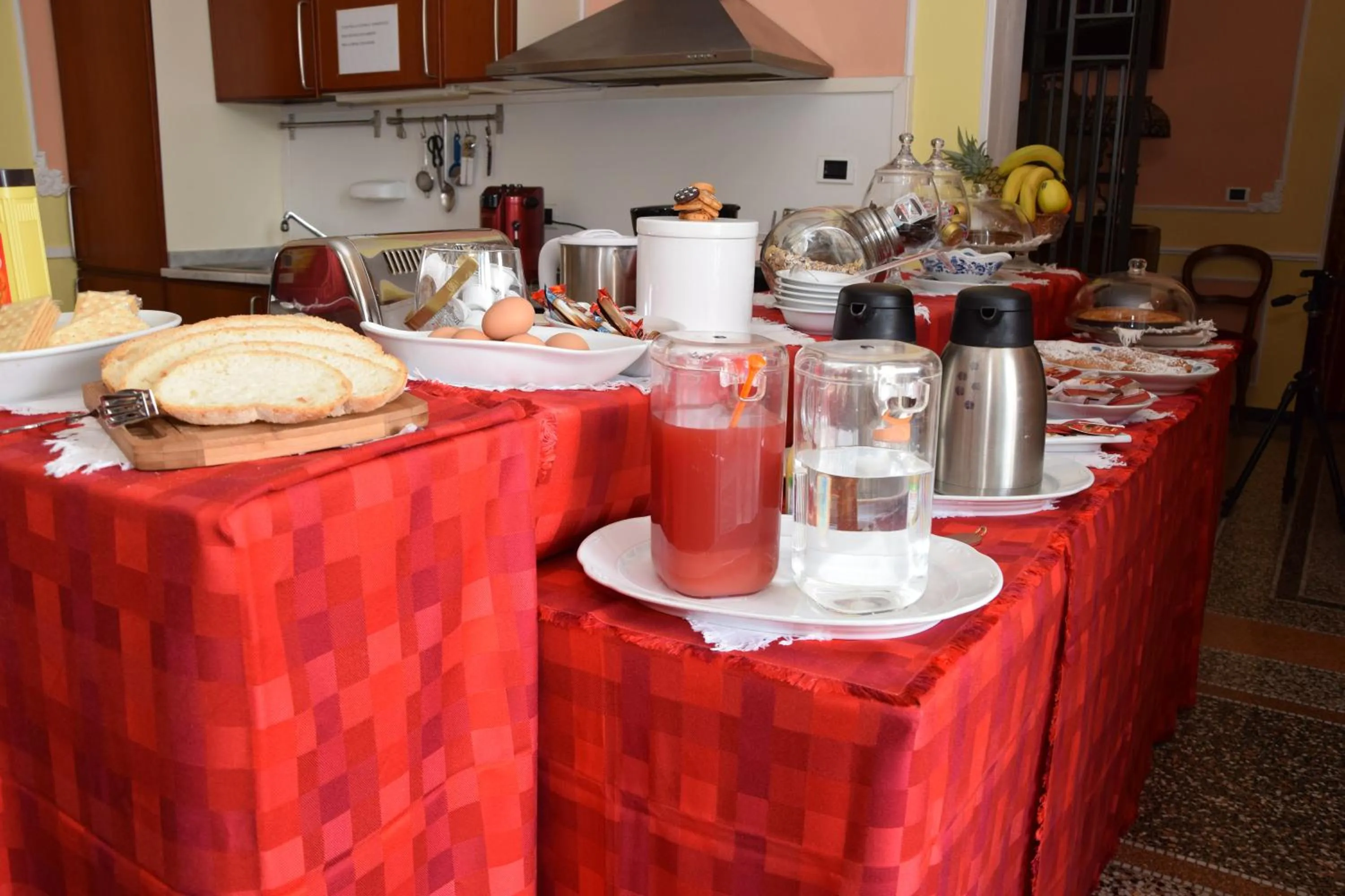 Food and drinks in B&B Villa Gavina