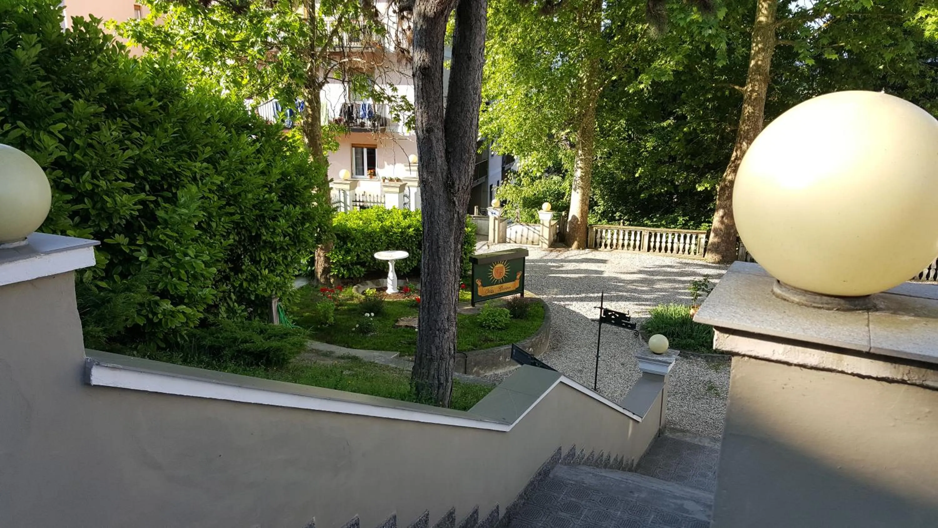 Facade/entrance in B&B Villa Gavina