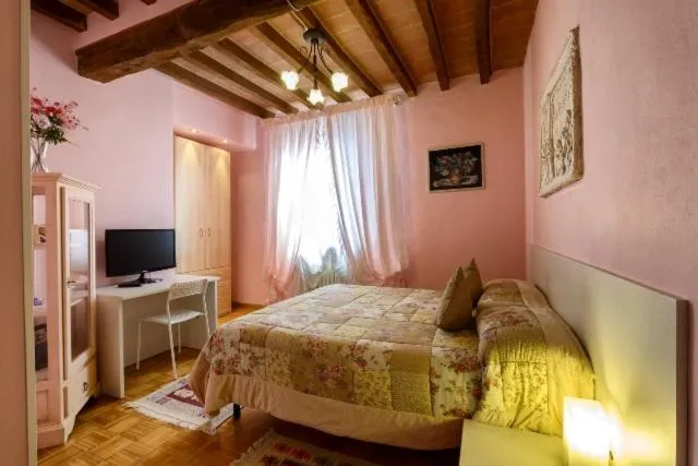 Photo of the whole room, Bed in La Fossetta B&B