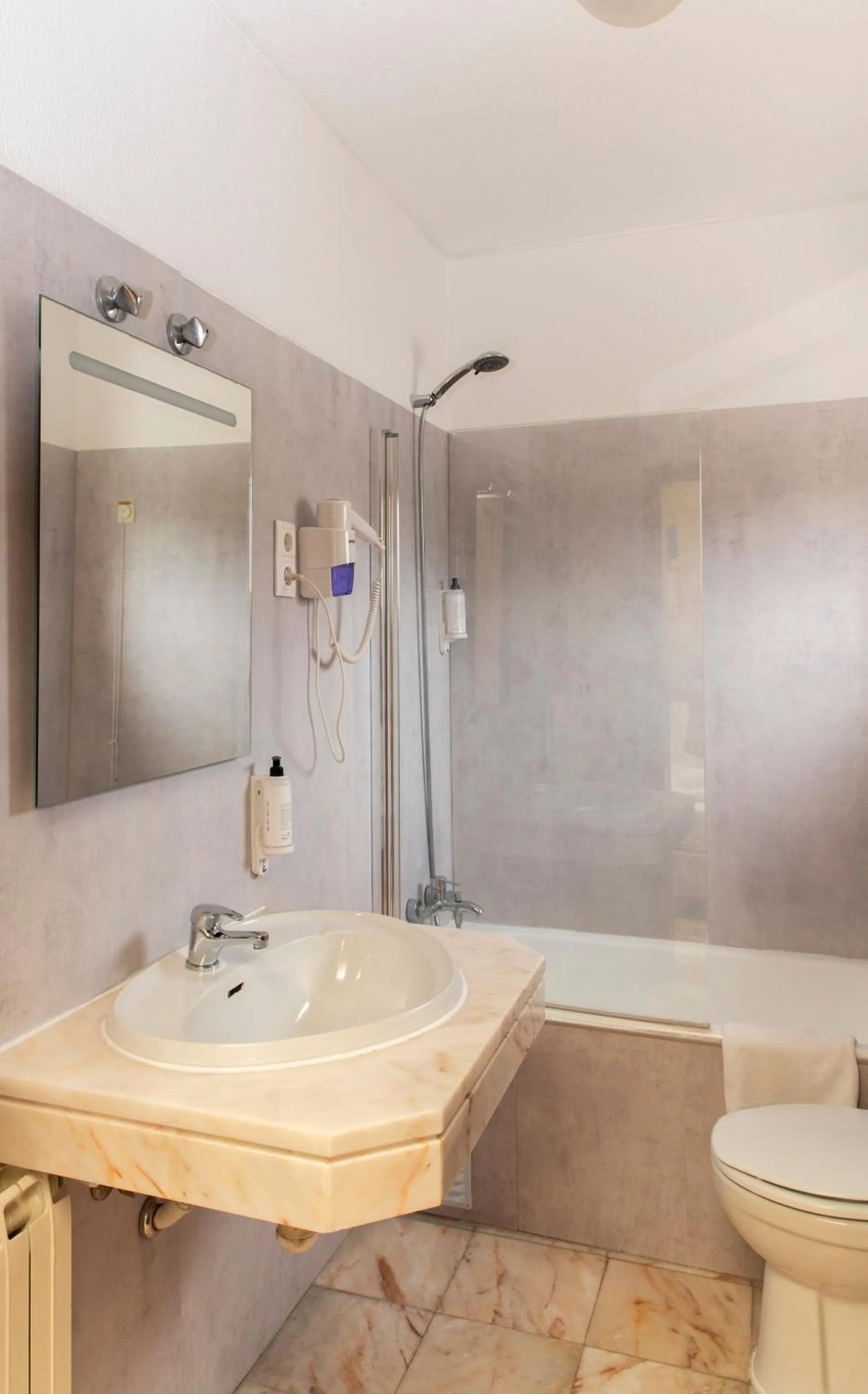 Shower in WOT Ocean Soul