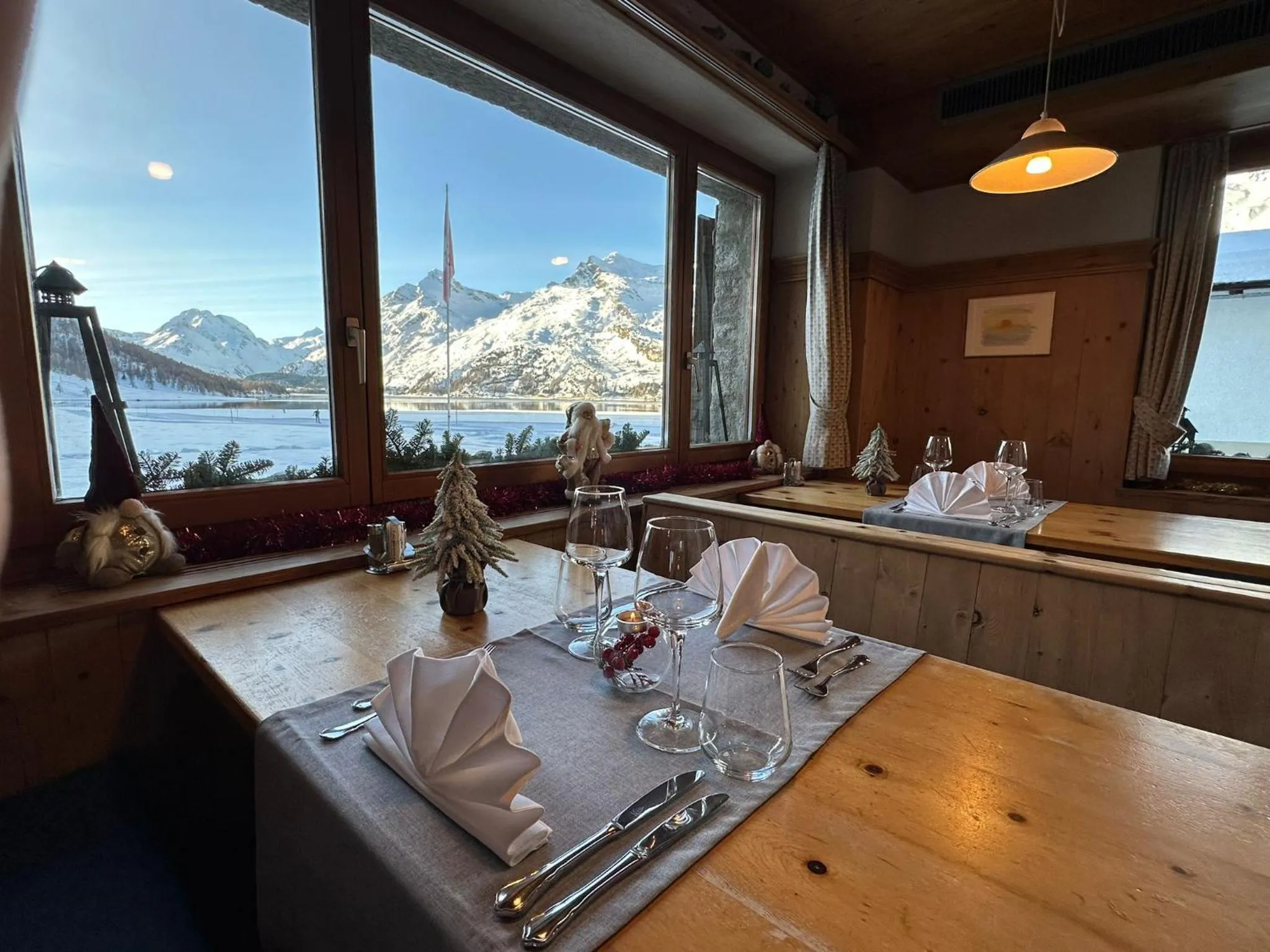 Restaurant/places to eat in Hotel Ristorante Lagrev