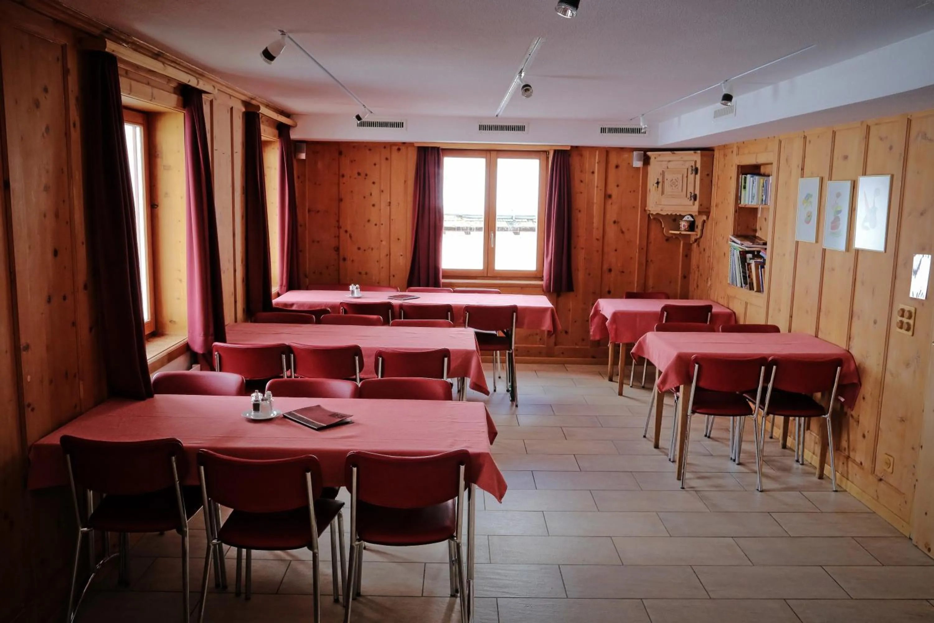 Hotel Ristorante Lagrev