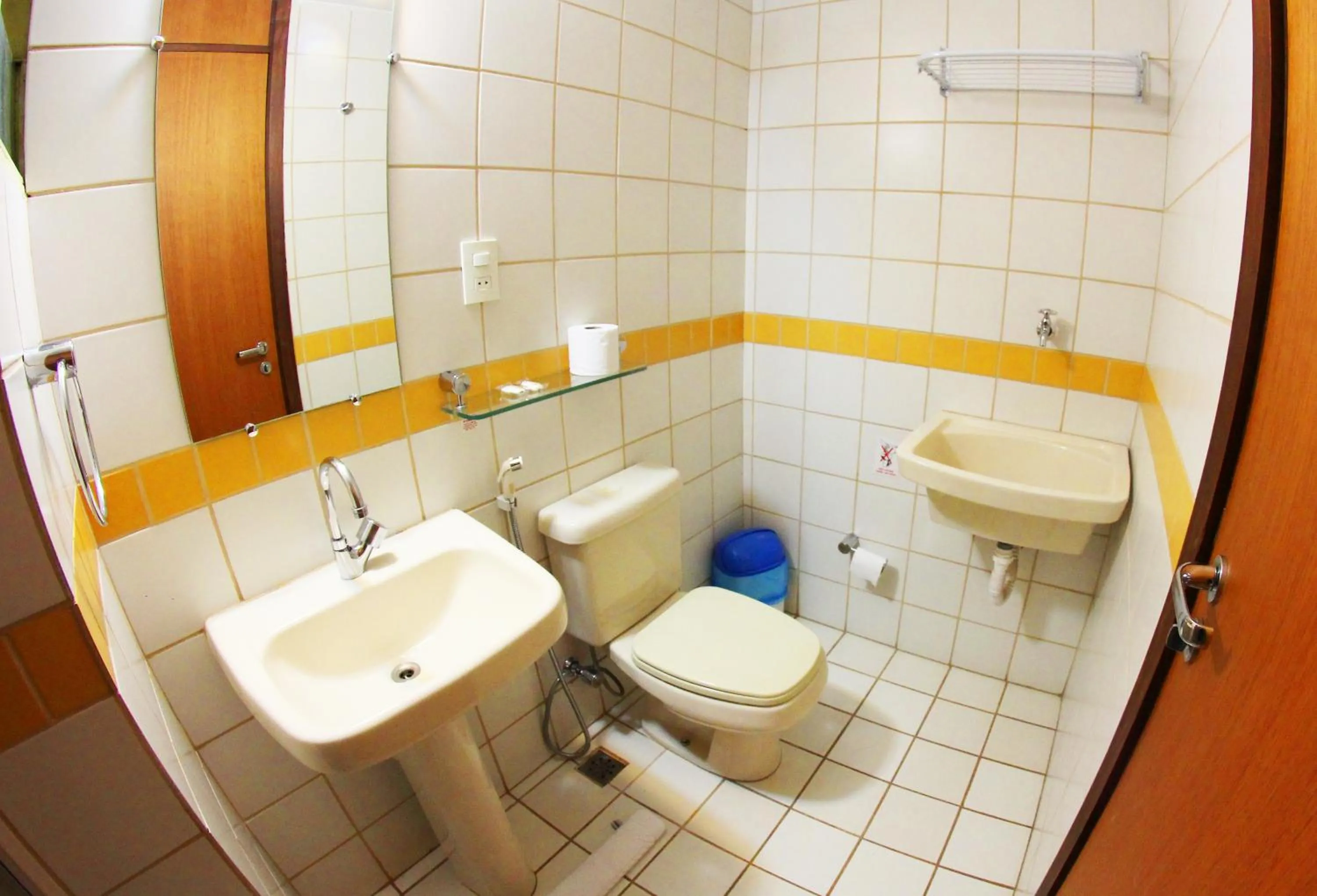 Bathroom in Mansoori Apart II