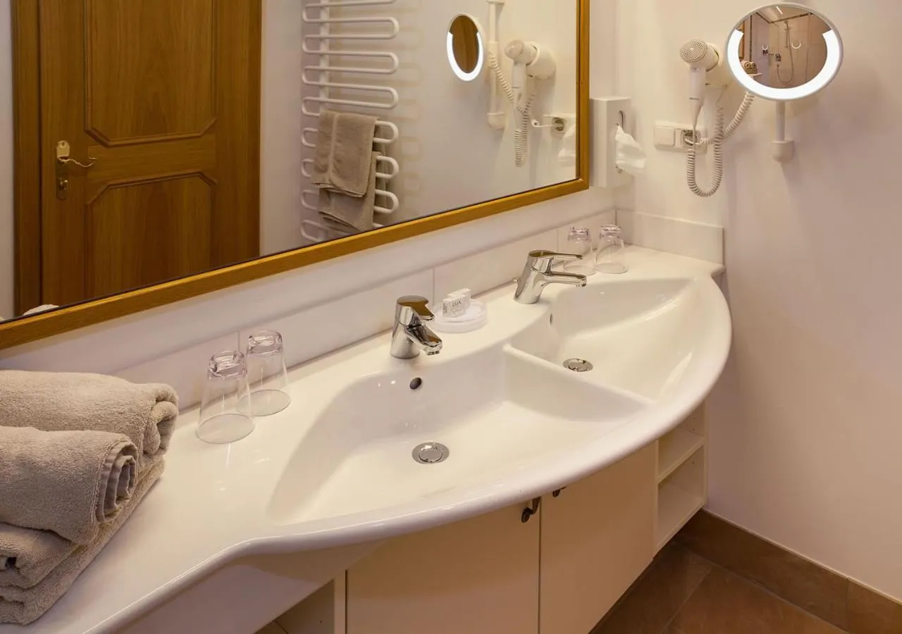 Bathroom in Wellness-Aparthotel Montana